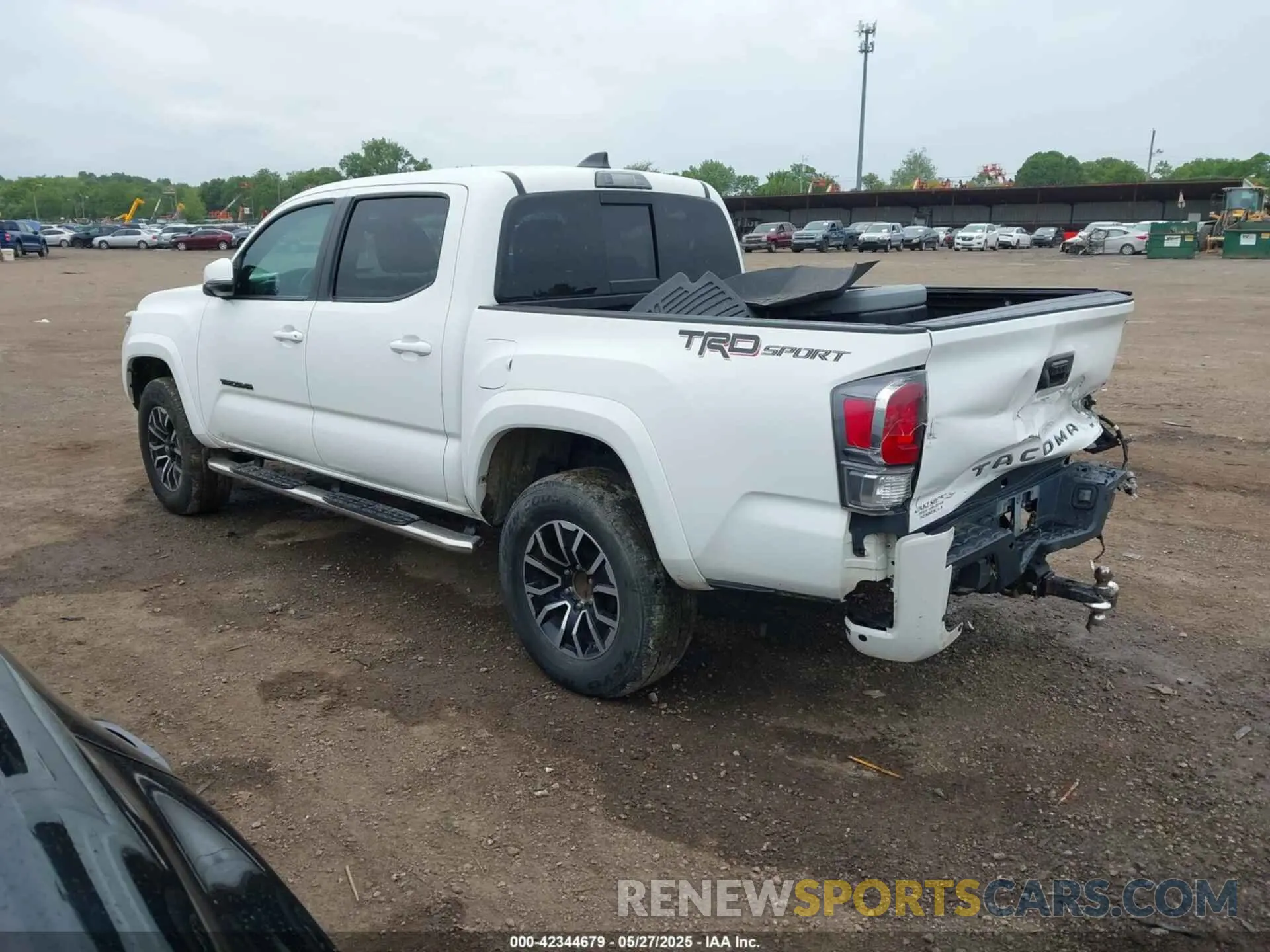 3 fotografías del automóvil dañado 5TFAZ5CNXLX089716 TOYOTA TACOMA 2020