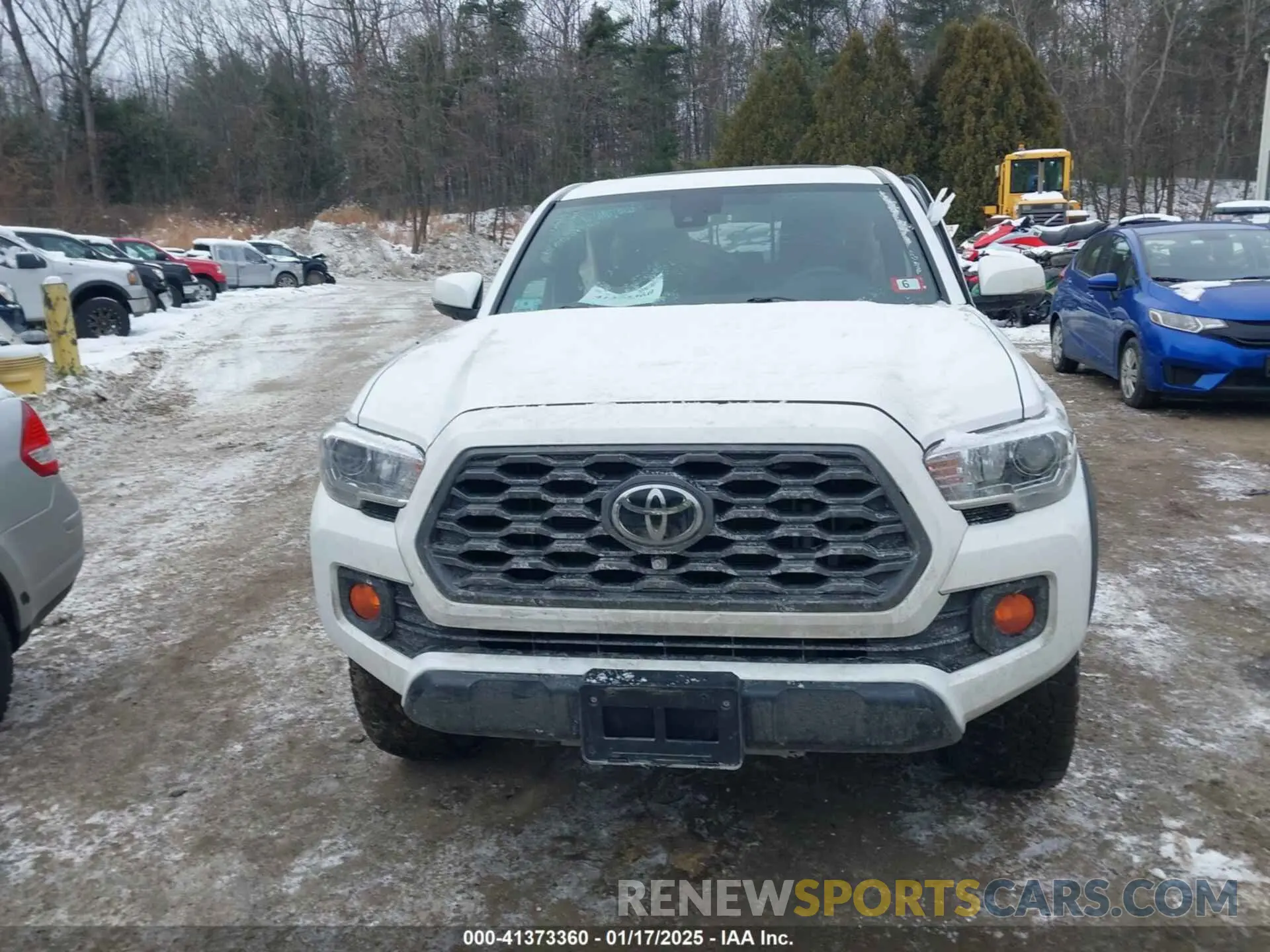 12 fotografías del automóvil dañado 5TFCZ5AN0LX215531 TOYOTA TACOMA 2020