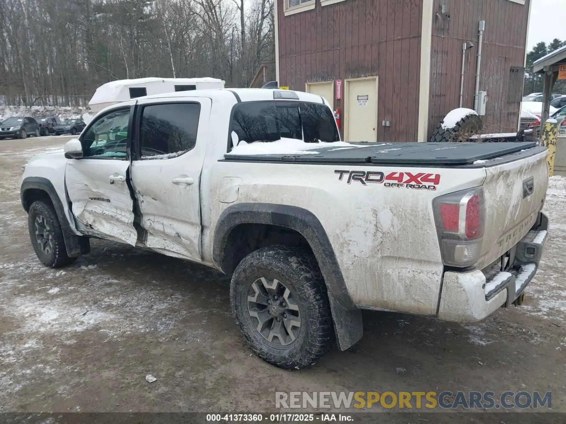 3 fotografías del automóvil dañado 5TFCZ5AN0LX215531 TOYOTA TACOMA 2020