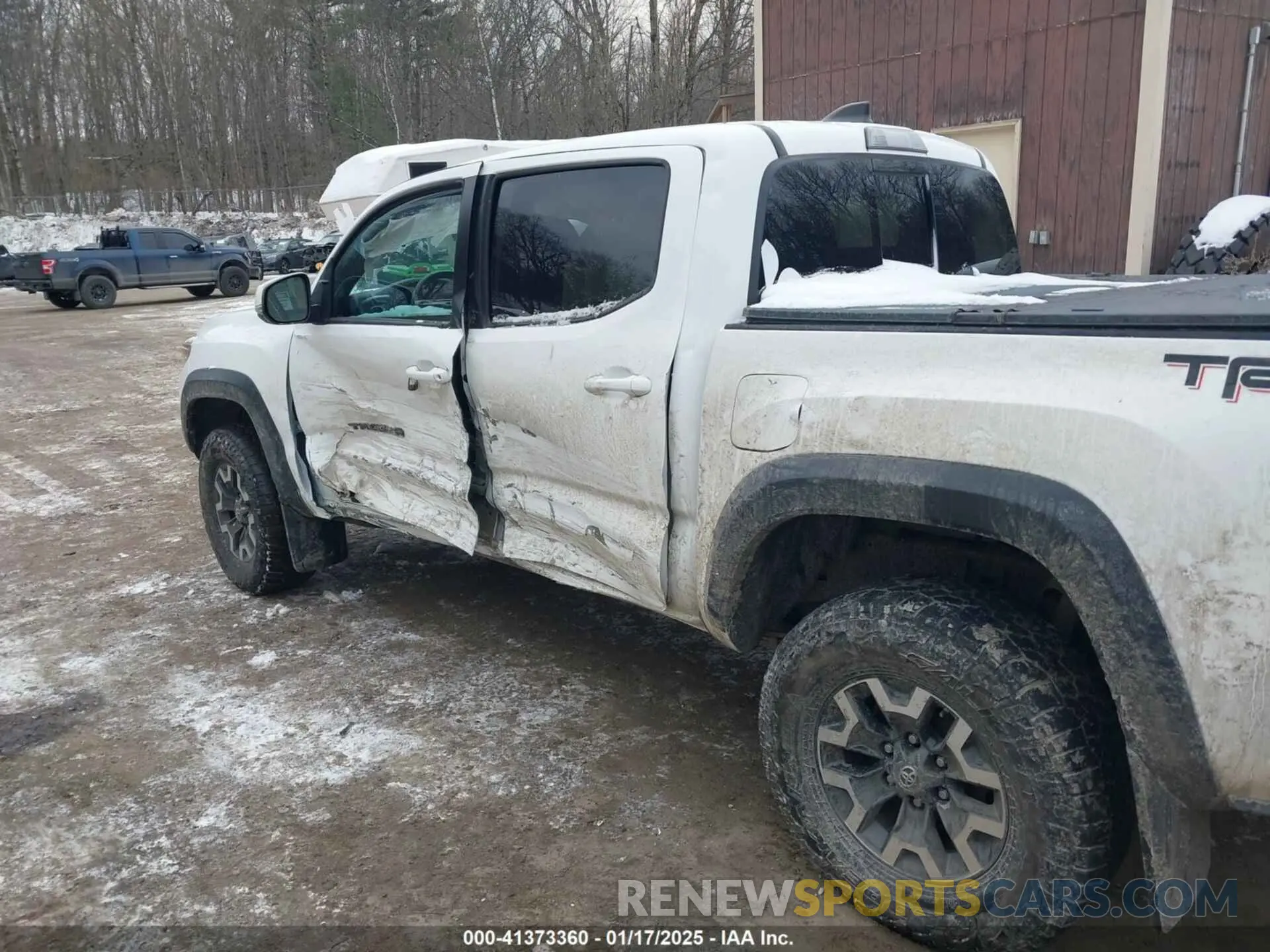 6 fotografías del automóvil dañado 5TFCZ5AN0LX215531 TOYOTA TACOMA 2020