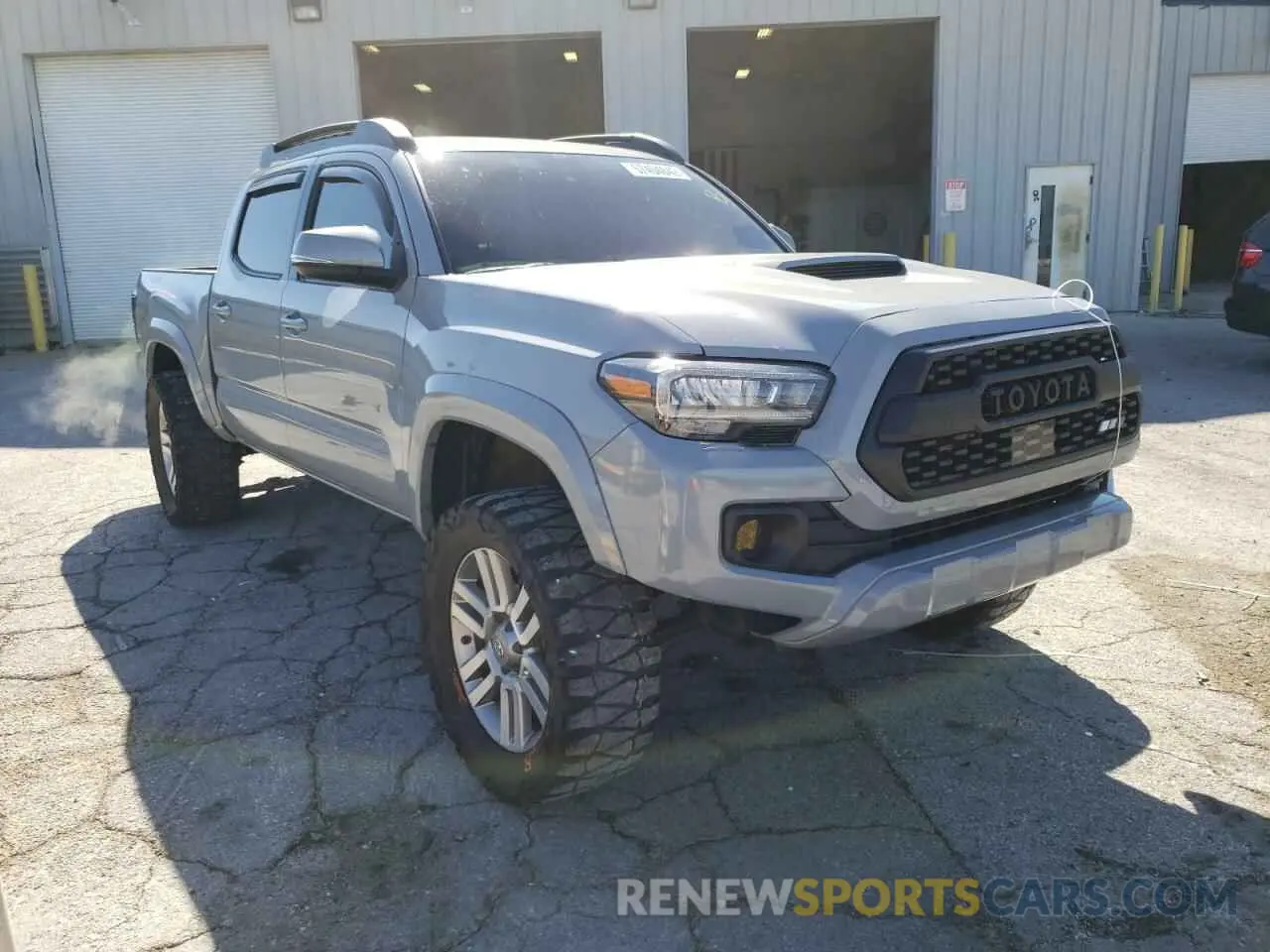 1 fotografías del automóvil dañado 5TFCZ5AN0LX236735 TOYOTA TACOMA 2020