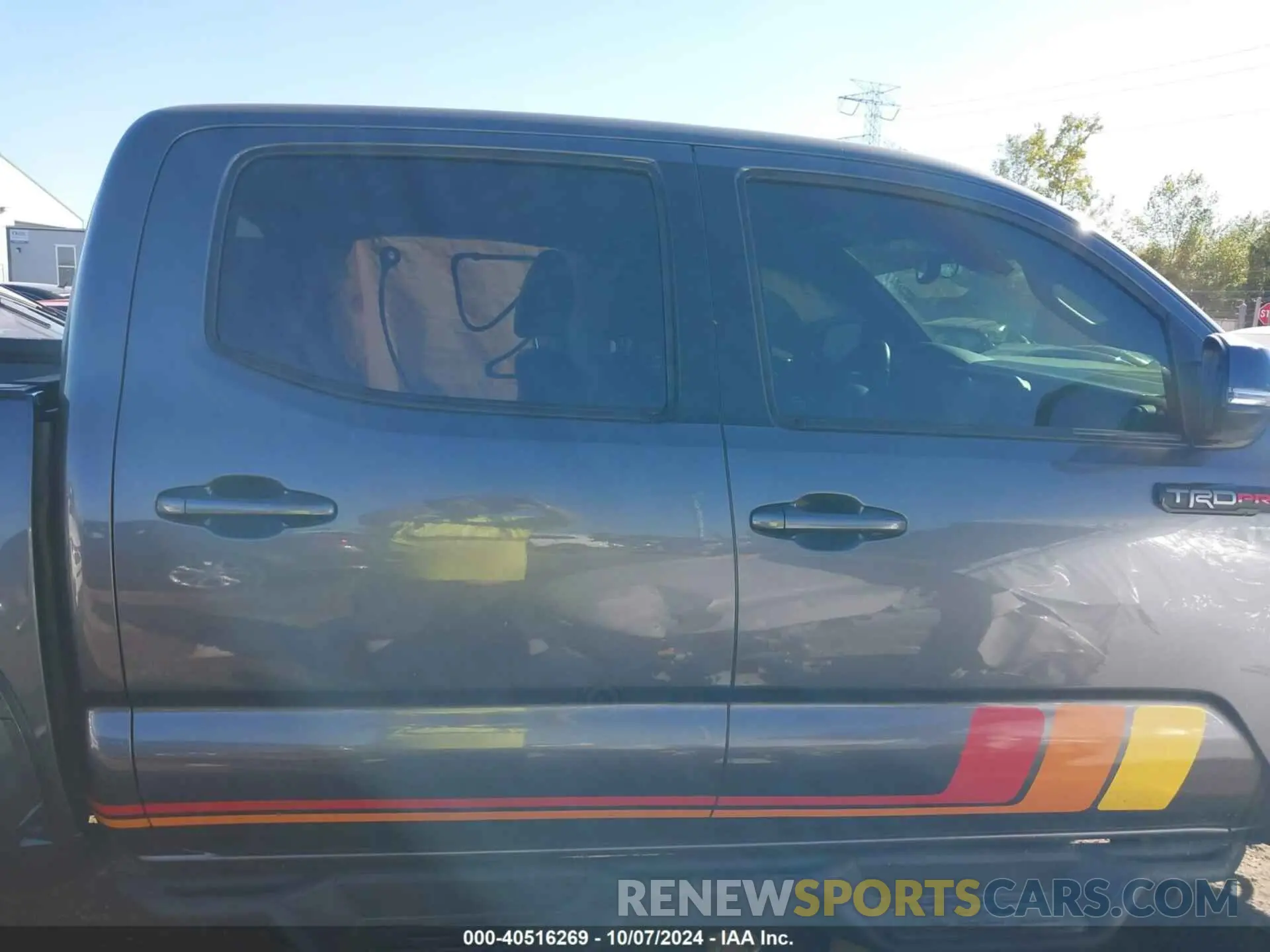 13 fotografías del automóvil dañado 5TFCZ5AN1LX244200 TOYOTA TACOMA 2020