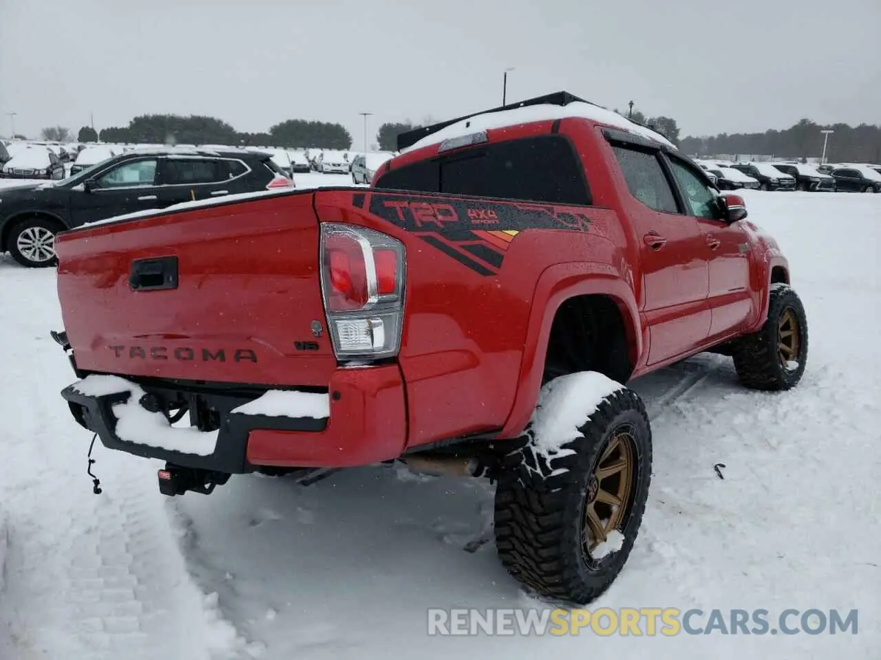 4 fotografías del automóvil dañado 5TFCZ5AN2LX242178 TOYOTA TACOMA 2020
