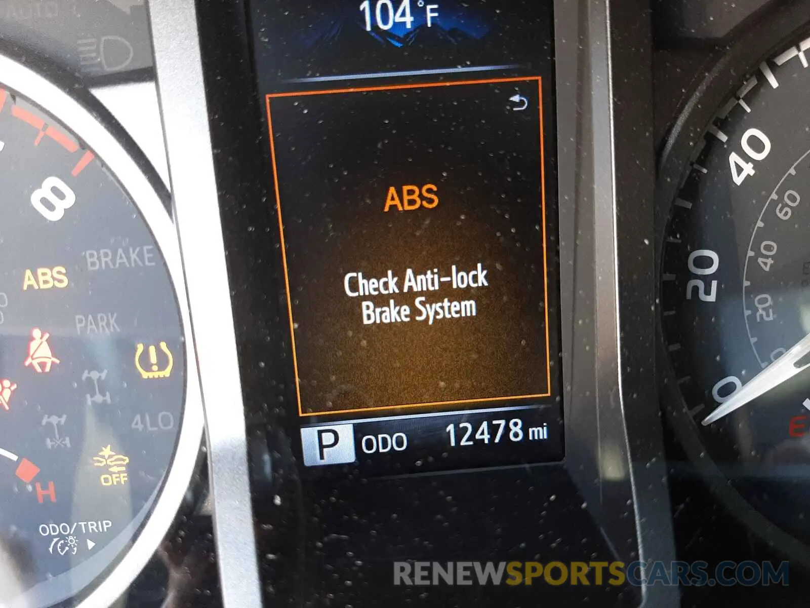 8 fotografías del automóvil dañado 5TFCZ5AN3LX231674 TOYOTA TACOMA 2020