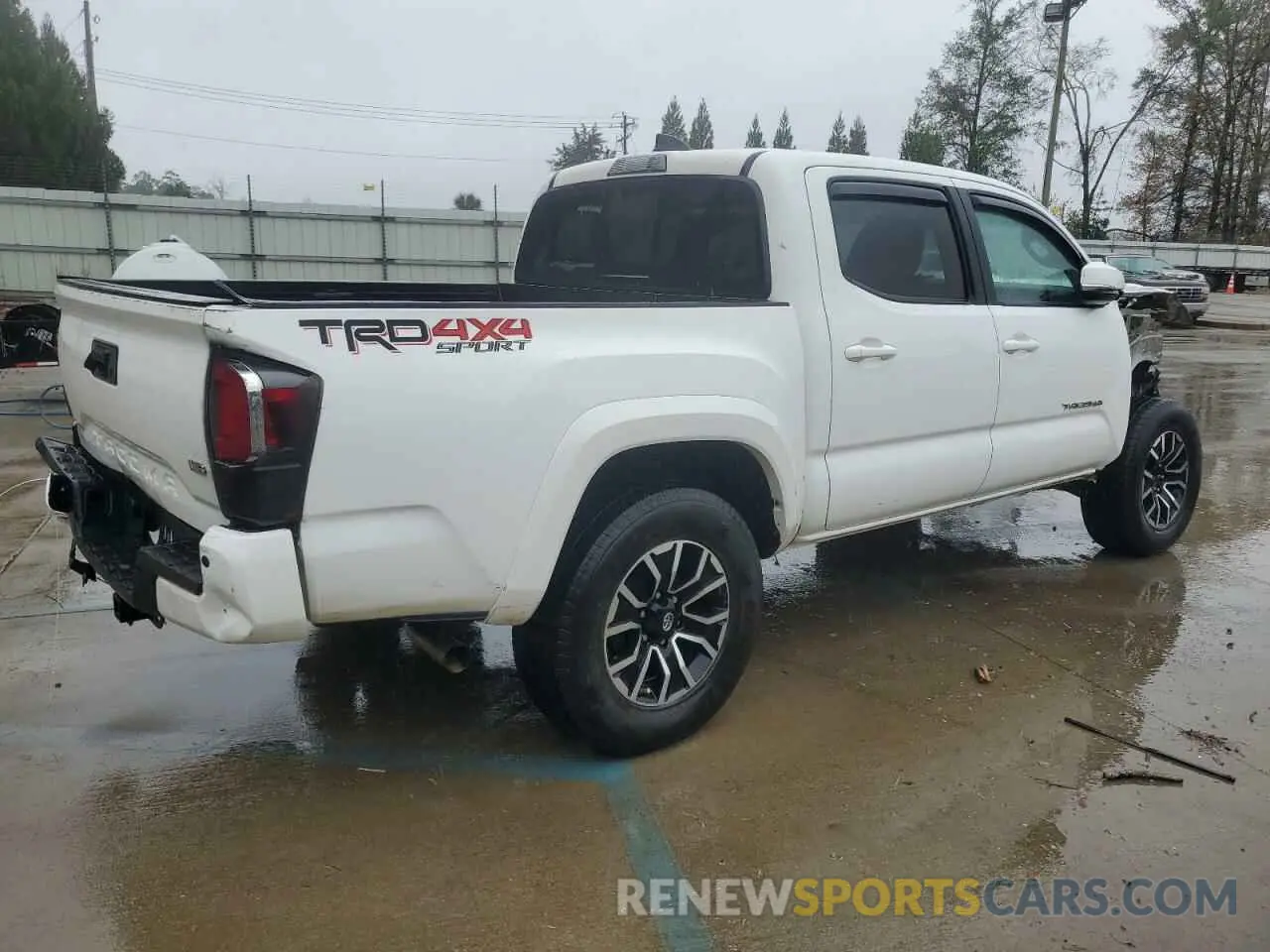 3 fotografías del automóvil dañado 5TFCZ5AN4LX216164 TOYOTA TACOMA 2020