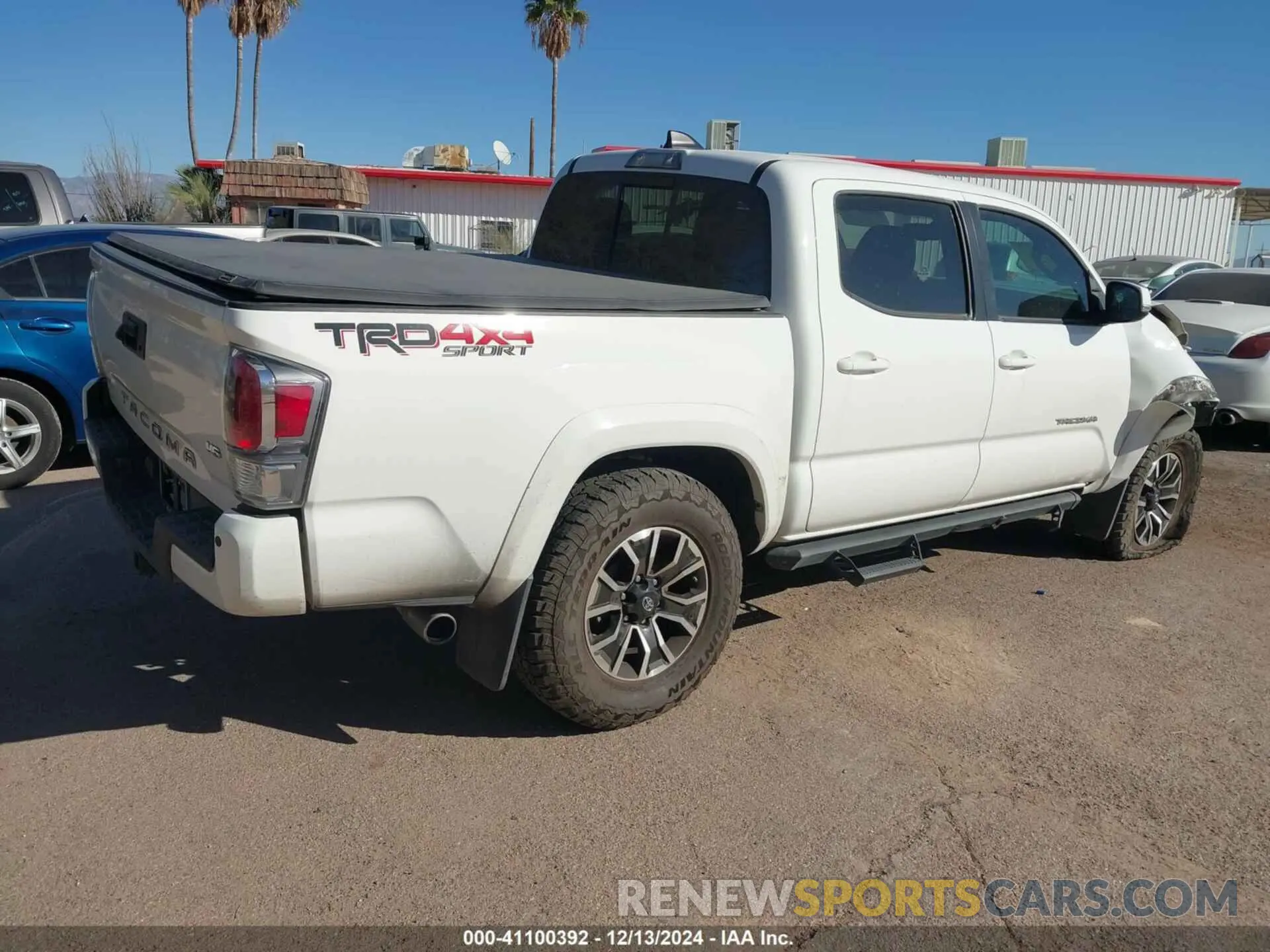 4 fotografías del automóvil dañado 5TFCZ5AN5LX228114 TOYOTA TACOMA 2020