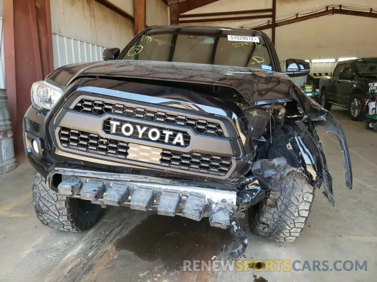 9 fotografías del automóvil dañado 5TFCZ5AN6LX235217 TOYOTA TACOMA 2020