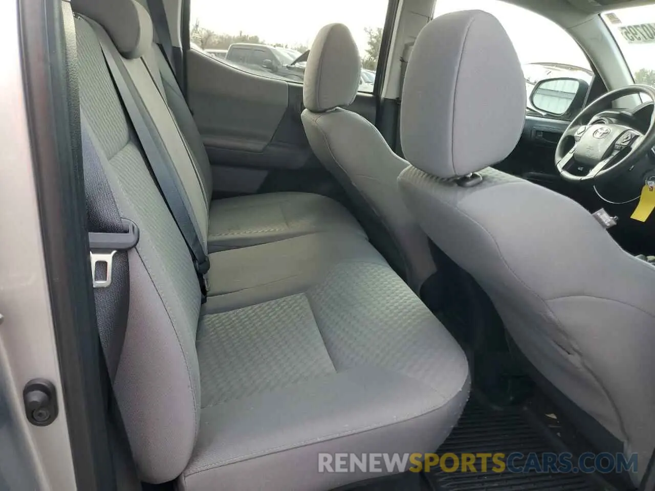 10 fotografías del automóvil dañado 5TFCZ5AN9LX216693 TOYOTA TACOMA 2020