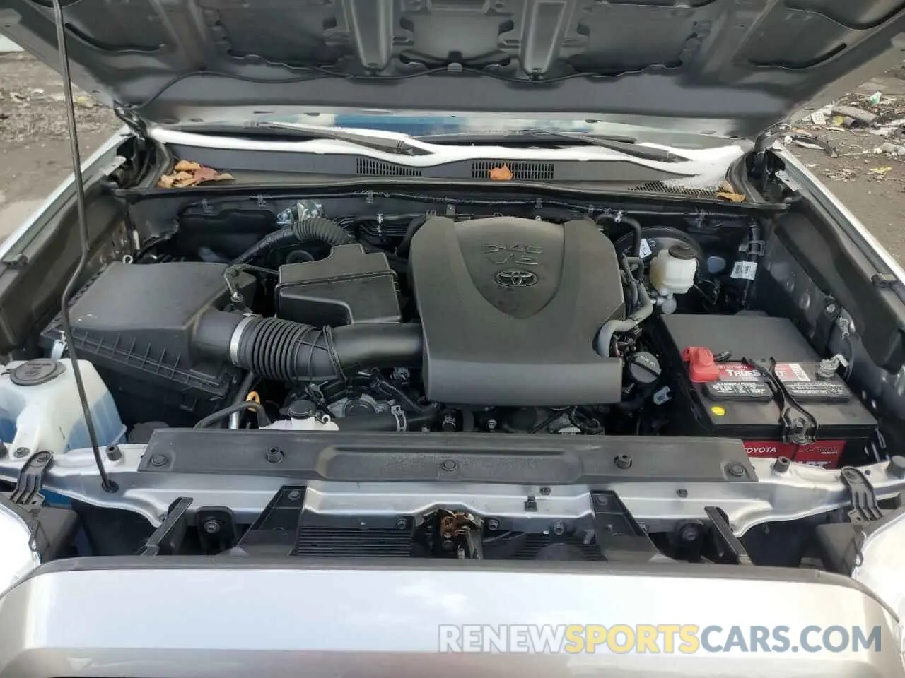 11 fotografías del automóvil dañado 5TFCZ5AN9LX216693 TOYOTA TACOMA 2020