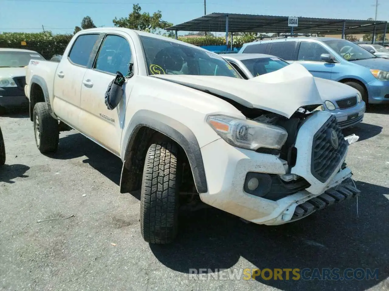 1 fotografías del automóvil dañado 5TFCZ5AN9LX239553 TOYOTA TACOMA 2020