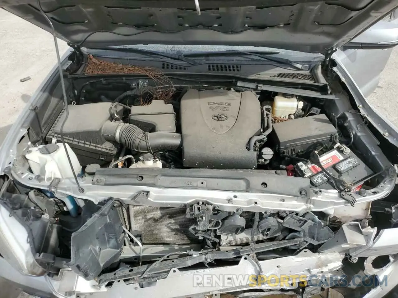 11 fotografías del automóvil dañado 5TFCZ5ANXLX213981 TOYOTA TACOMA 2020