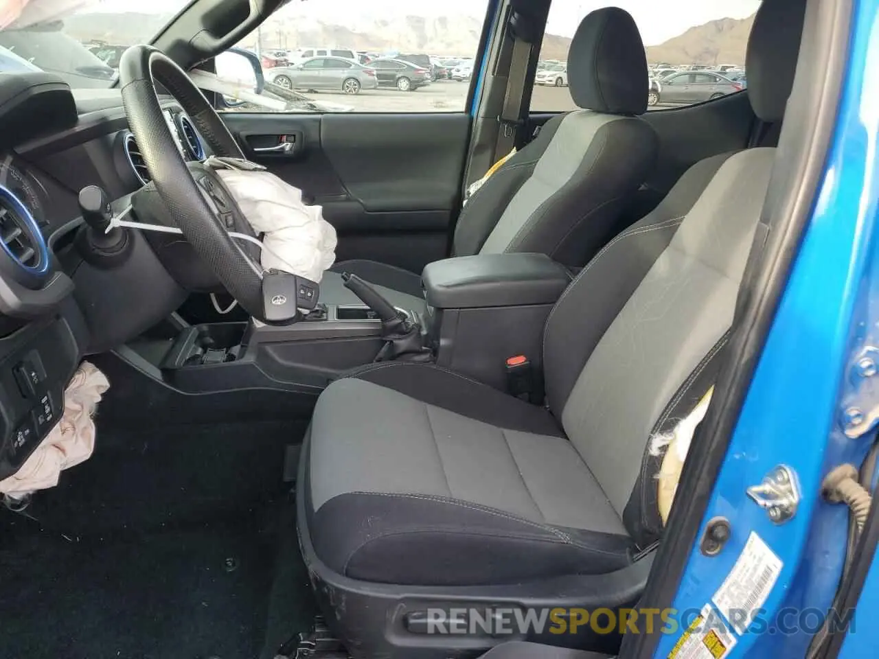 7 fotografías del automóvil dañado 5TFDZ5BN1LX054853 TOYOTA TACOMA 2020