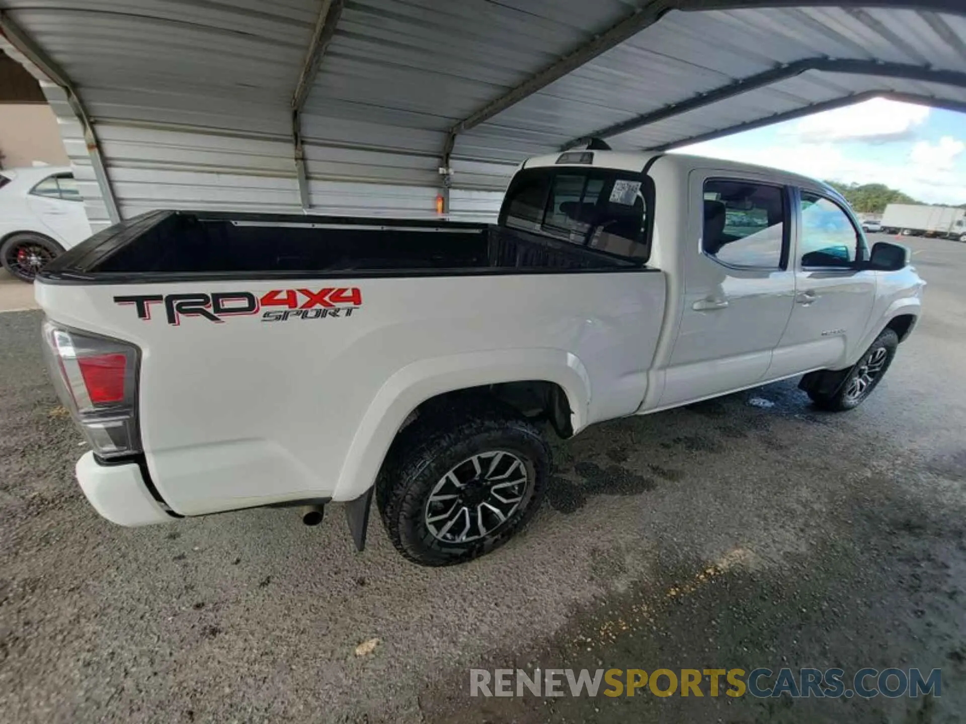 14 fotografías del automóvil dañado 5TFDZ5BN2LX048981 TOYOTA TACOMA 2020