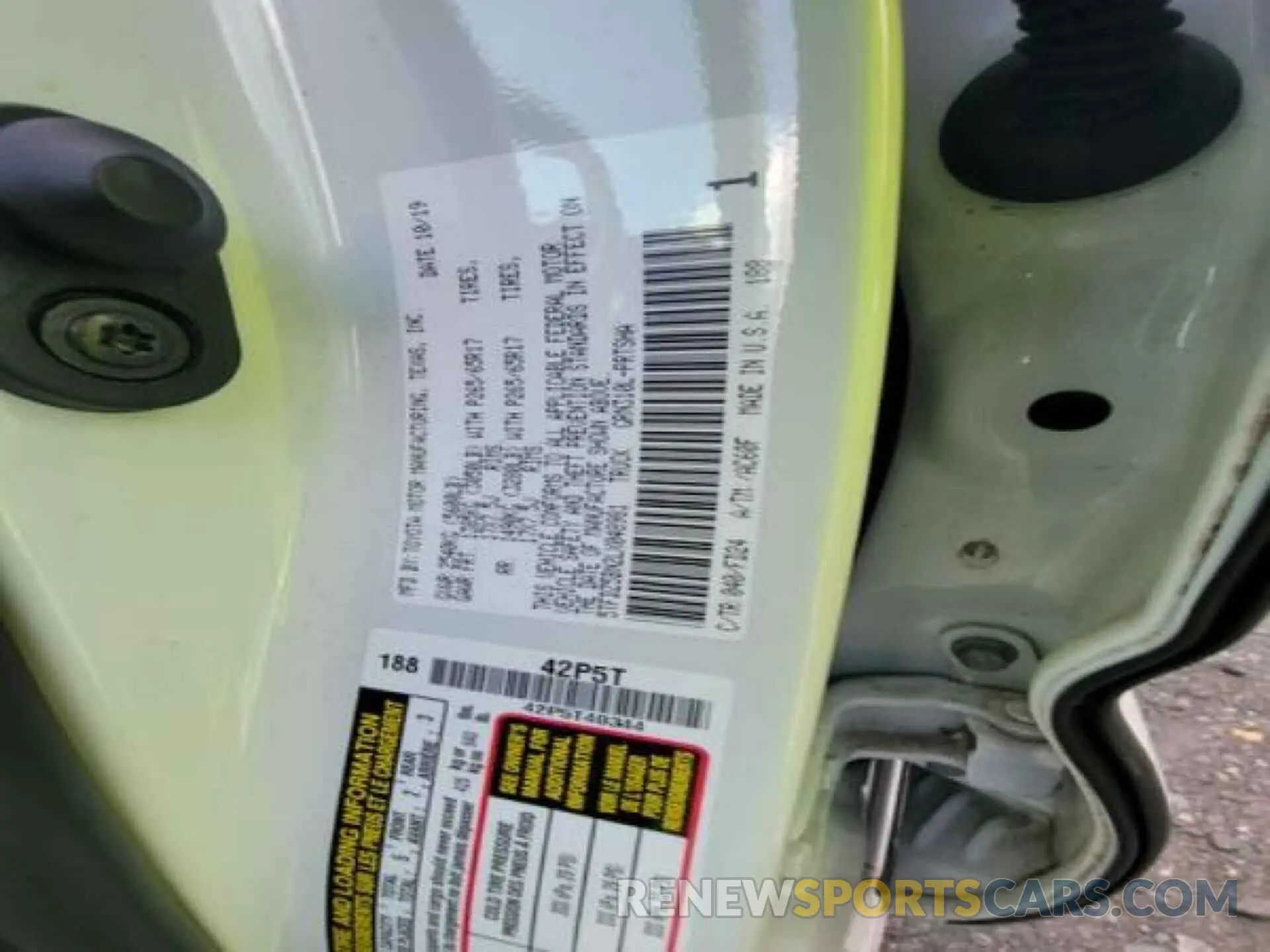 8 fotografías del automóvil dañado 5TFDZ5BN2LX048981 TOYOTA TACOMA 2020