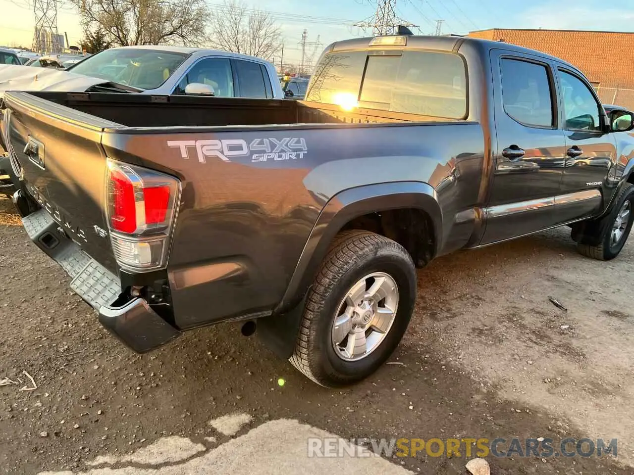 3 fotografías del automóvil dañado 5TFDZ5BN3LX047614 TOYOTA TACOMA 2020