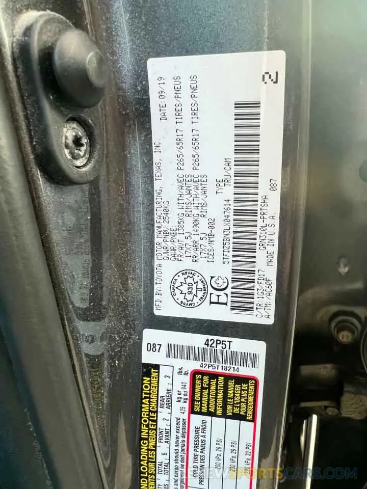 9 fotografías del automóvil dañado 5TFDZ5BN3LX047614 TOYOTA TACOMA 2020