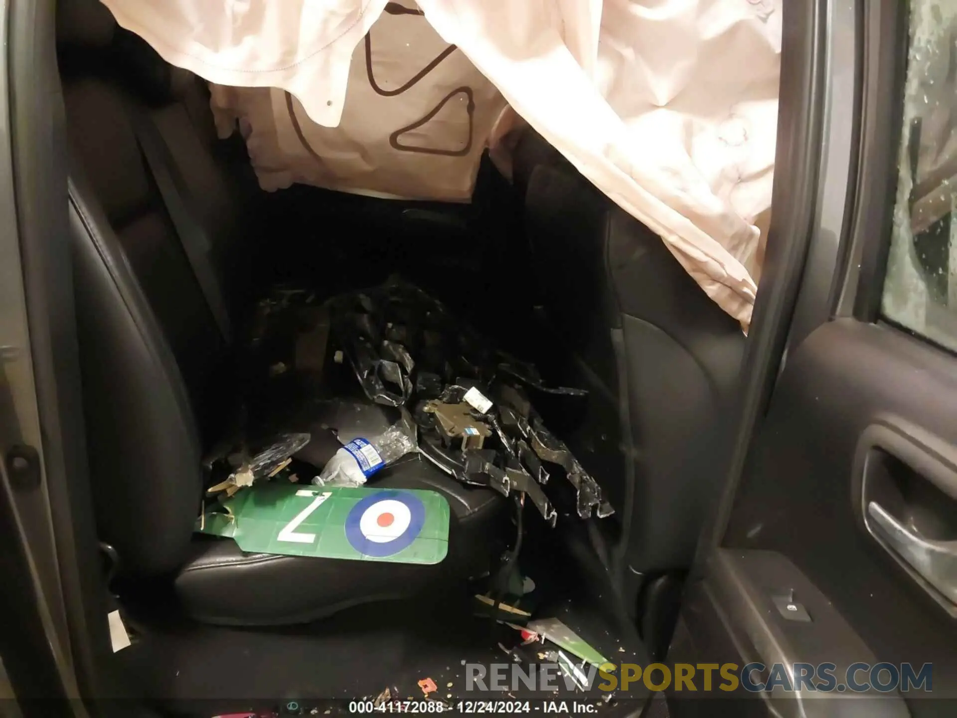 8 fotografías del automóvil dañado 5TFDZ5BN5LX049669 TOYOTA TACOMA 2020