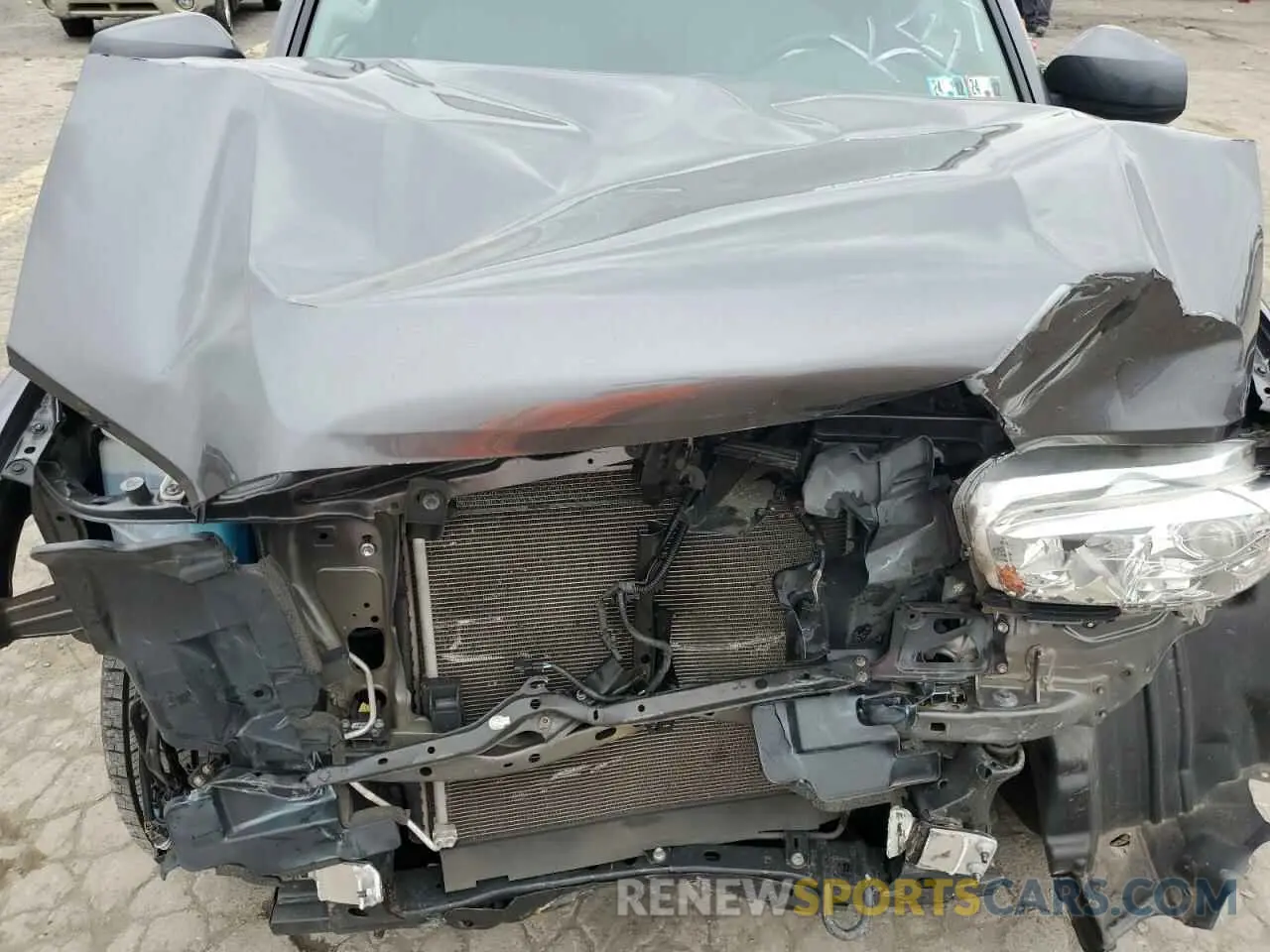 11 fotografías del automóvil dañado 5TFRX5GN1LX166914 TOYOTA TACOMA 2020