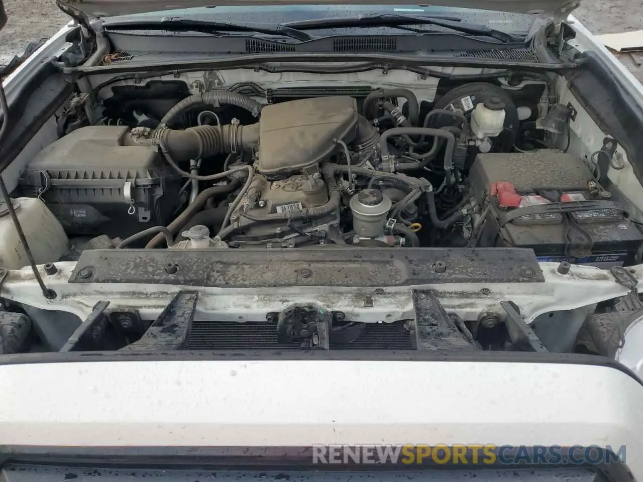 11 fotografías del automóvil dañado 5TFRX5GN2LX166419 TOYOTA TACOMA 2020