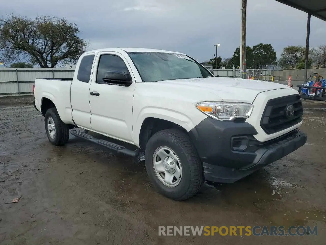 4 fotografías del automóvil dañado 5TFRX5GN2LX166419 TOYOTA TACOMA 2020