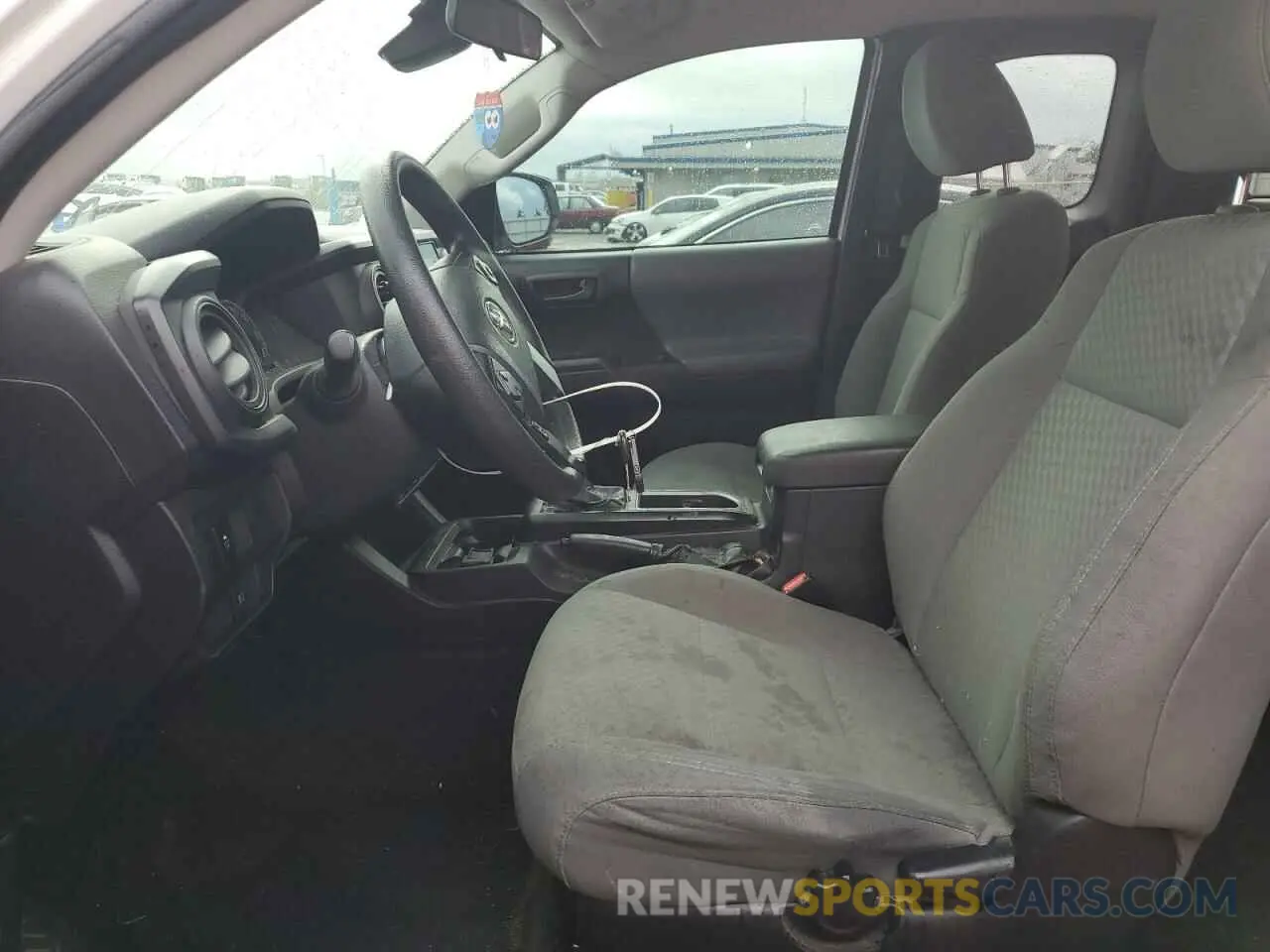 7 fotografías del automóvil dañado 5TFRX5GN2LX166419 TOYOTA TACOMA 2020