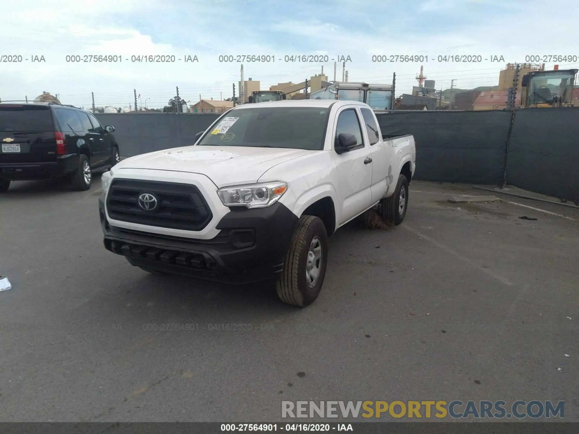 2 fotografías del automóvil dañado 5TFRX5GN2LX170647 TOYOTA TACOMA 2020