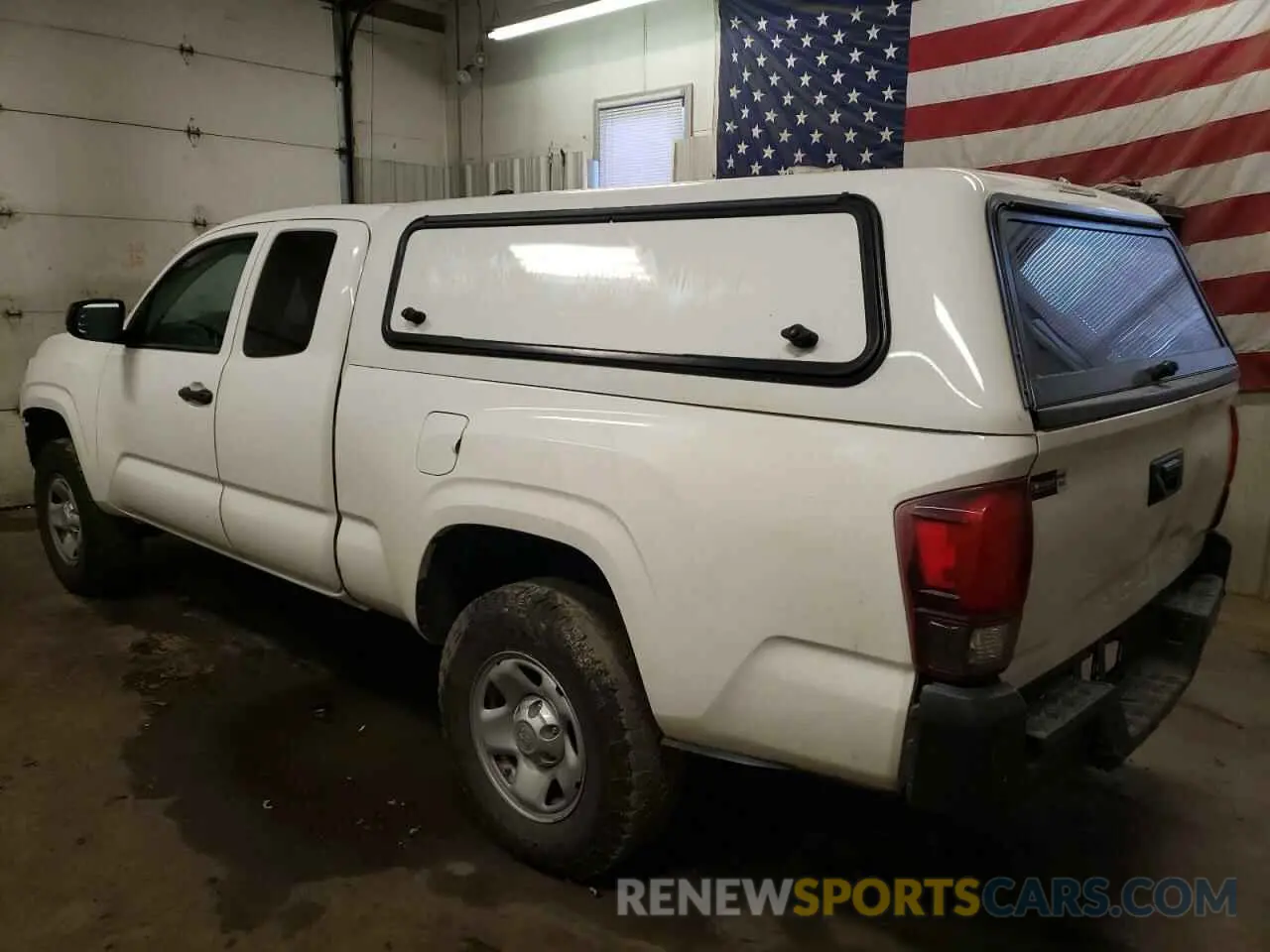 2 fotografías del automóvil dañado 5TFRX5GN2LX172091 TOYOTA TACOMA 2020