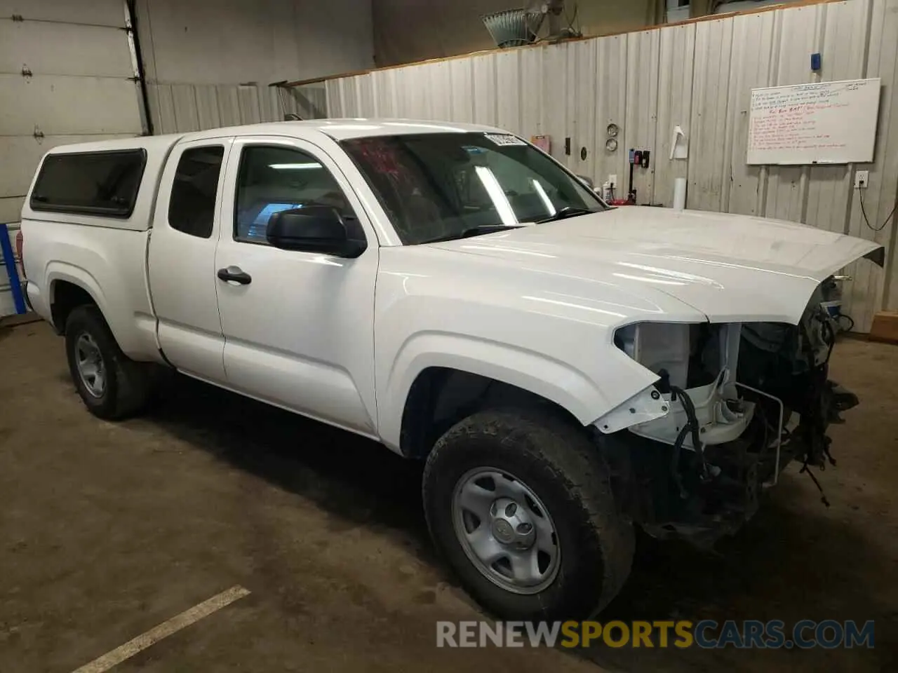4 fotografías del automóvil dañado 5TFRX5GN2LX172091 TOYOTA TACOMA 2020