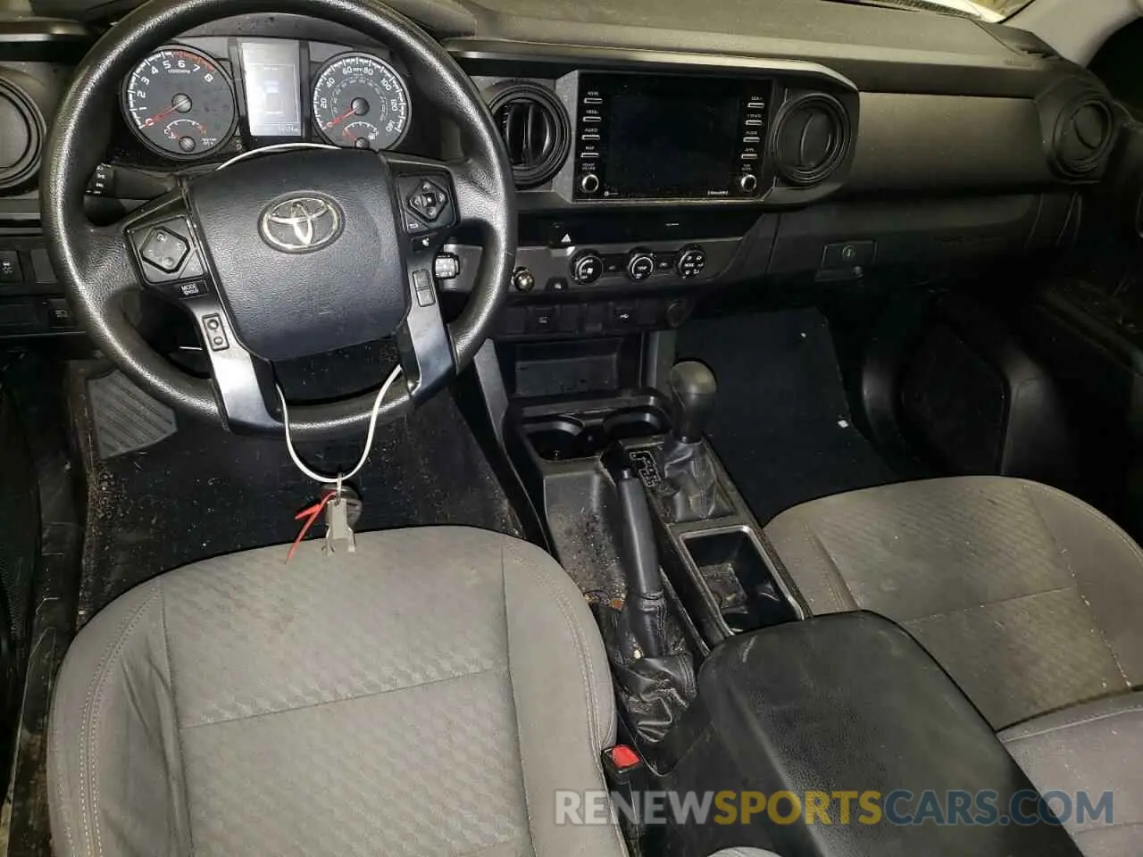 8 fotografías del automóvil dañado 5TFRX5GN2LX172091 TOYOTA TACOMA 2020