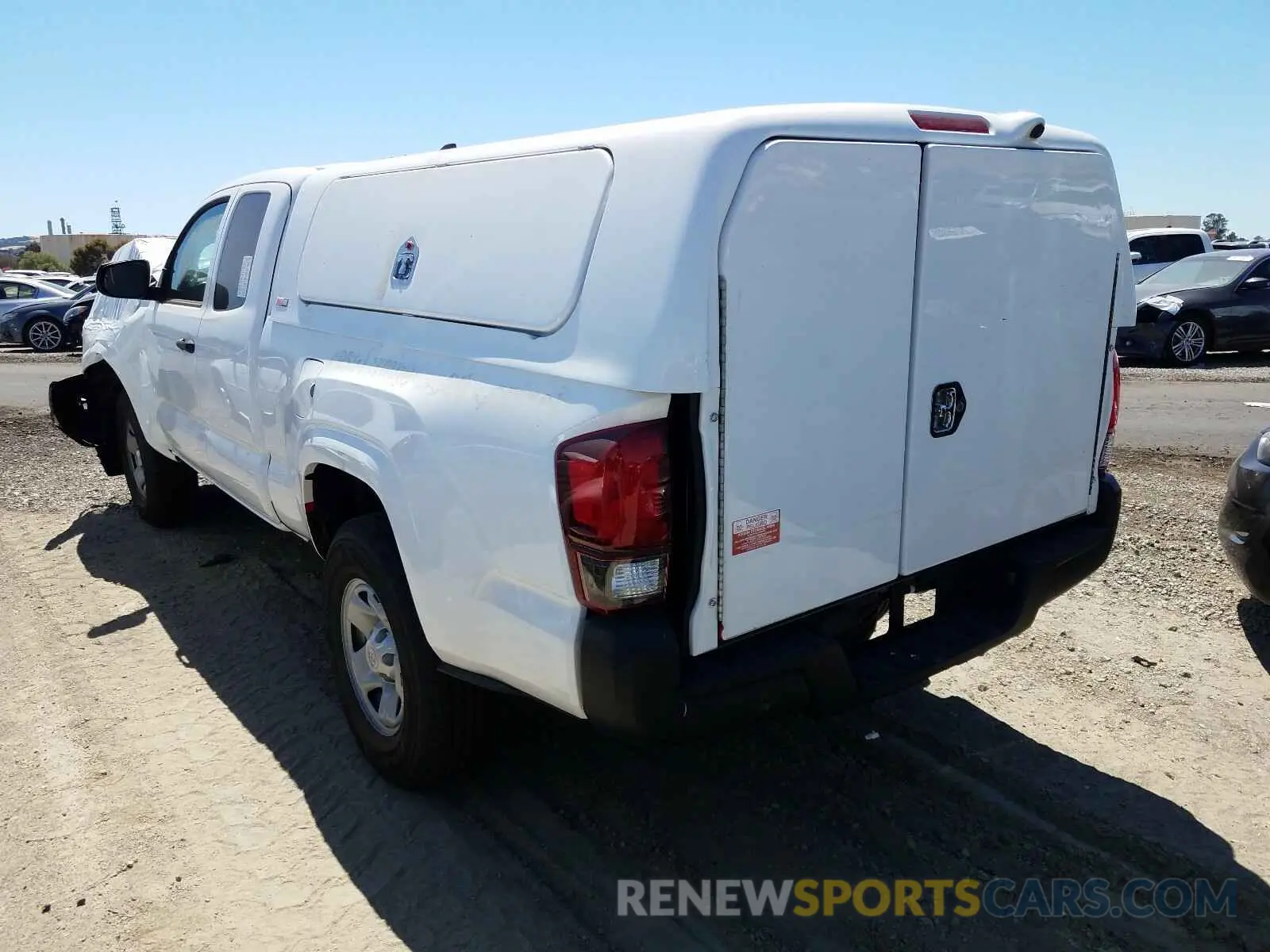 3 fotografías del automóvil dañado 5TFRX5GN2LX178490 TOYOTA TACOMA 2020