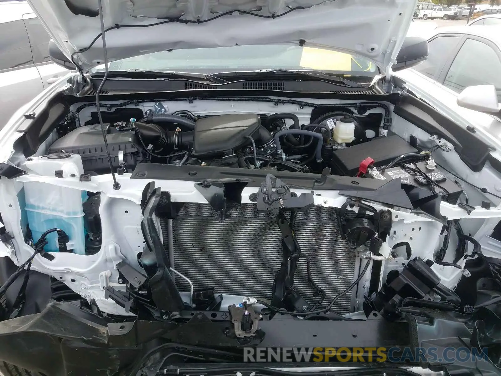 7 fotografías del automóvil dañado 5TFRX5GN2LX178490 TOYOTA TACOMA 2020