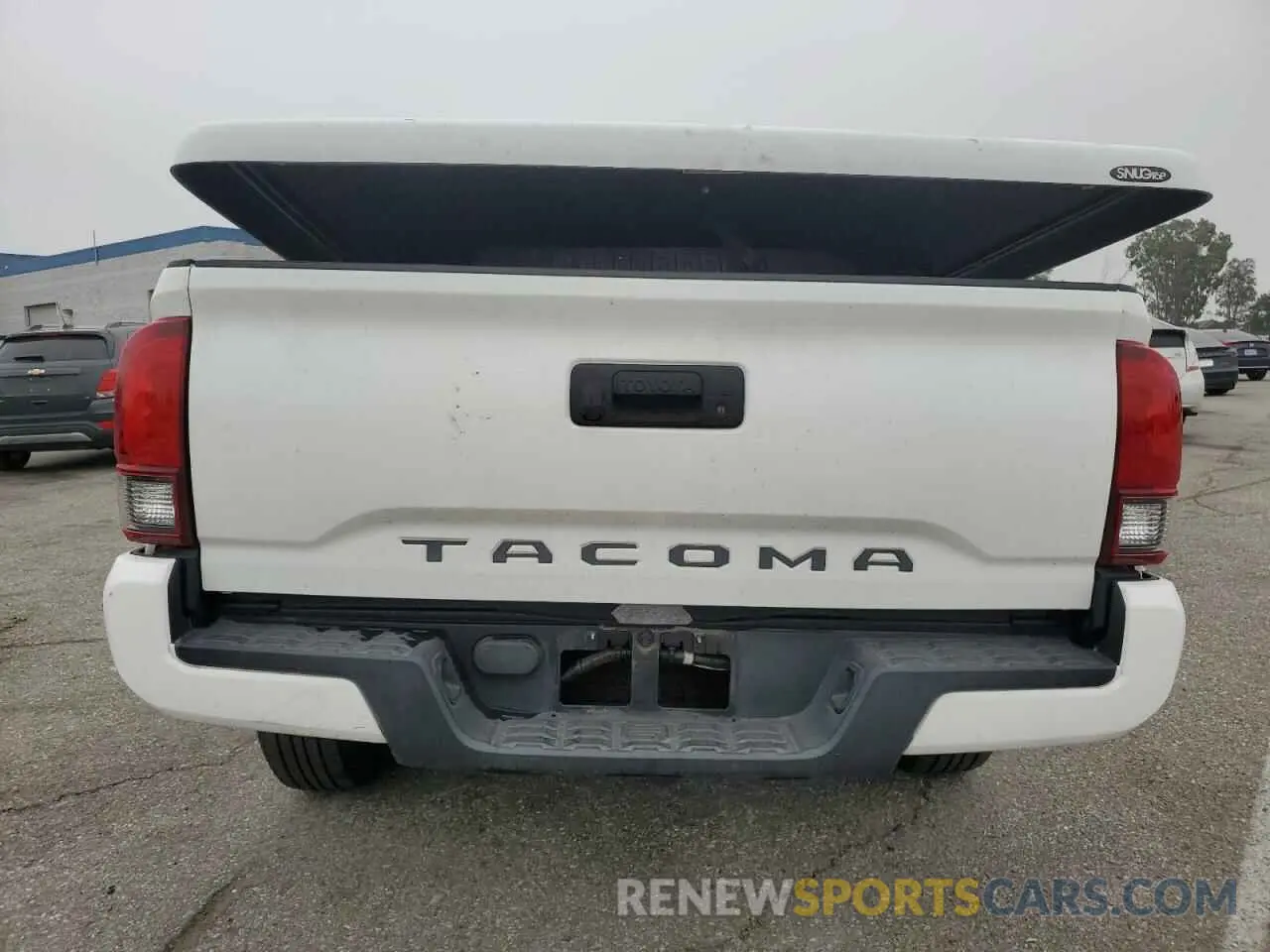 6 fotografías del automóvil dañado 5TFRX5GN4LX166406 TOYOTA TACOMA 2020