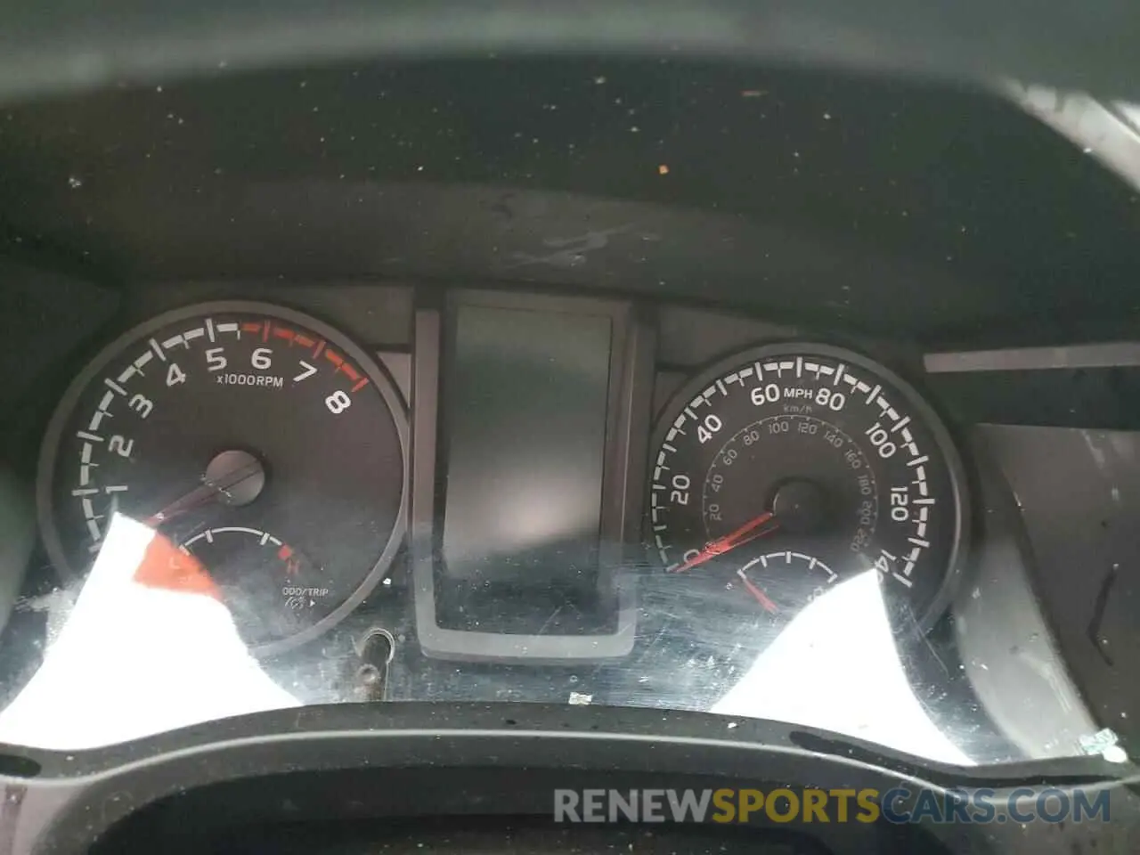 9 fotografías del automóvil dañado 5TFRX5GN4LX166406 TOYOTA TACOMA 2020