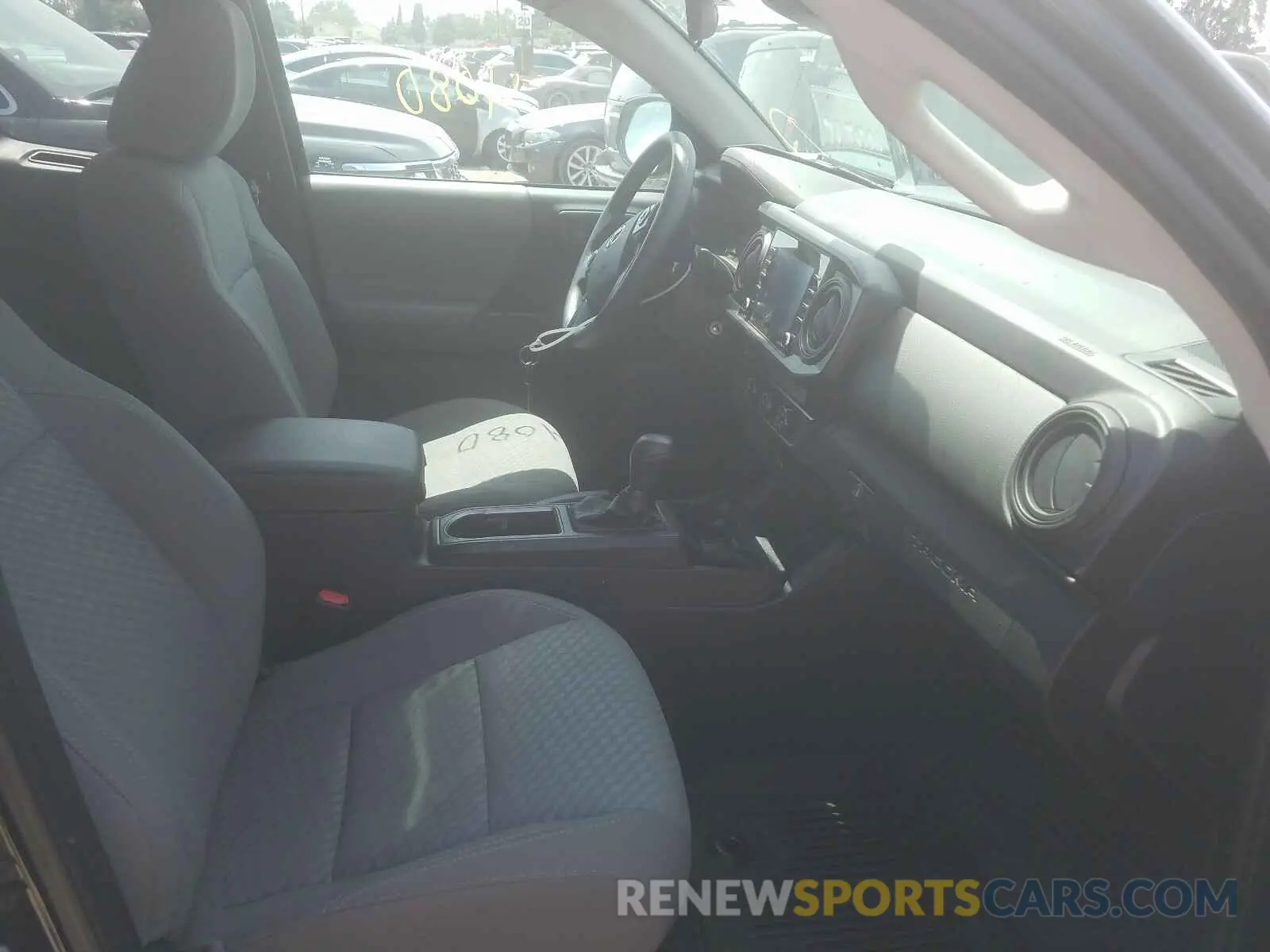5 fotografías del automóvil dañado 5TFRX5GN6LX167525 TOYOTA TACOMA 2020