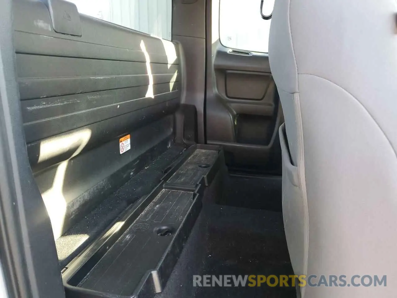 10 fotografías del automóvil dañado 5TFRX5GN8LX171057 TOYOTA TACOMA 2020