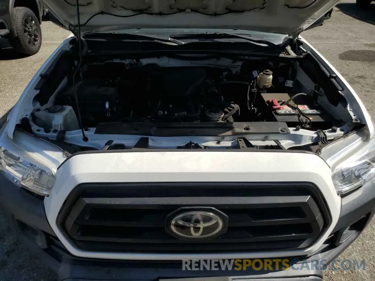11 fotografías del automóvil dañado 5TFRX5GN9LX181063 TOYOTA TACOMA 2020