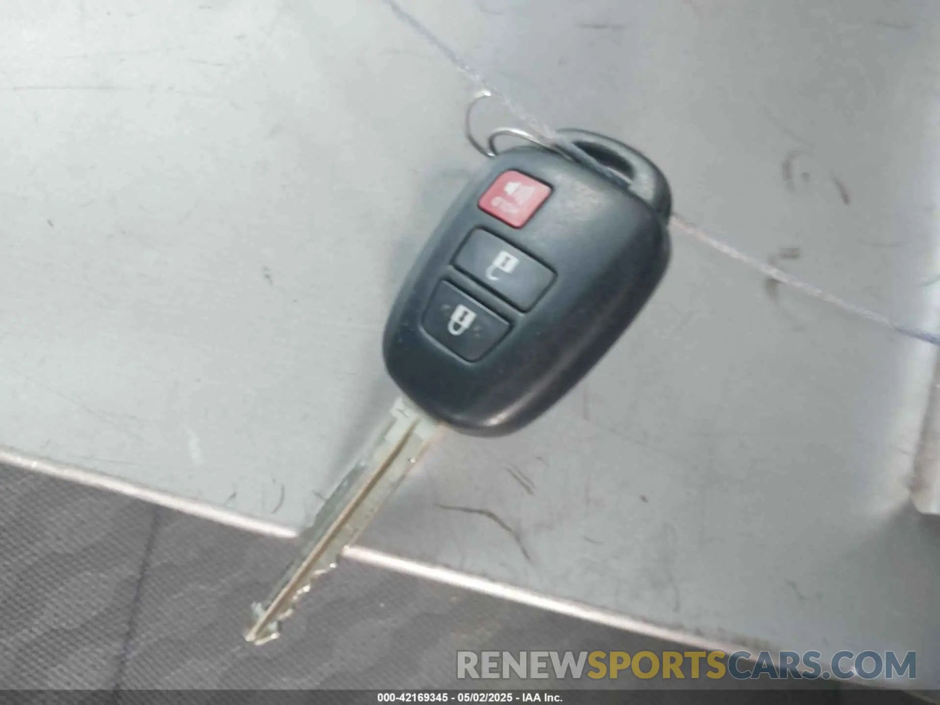 11 fotografías del automóvil dañado 5TFRZ5CN0LX088271 TOYOTA TACOMA 2020