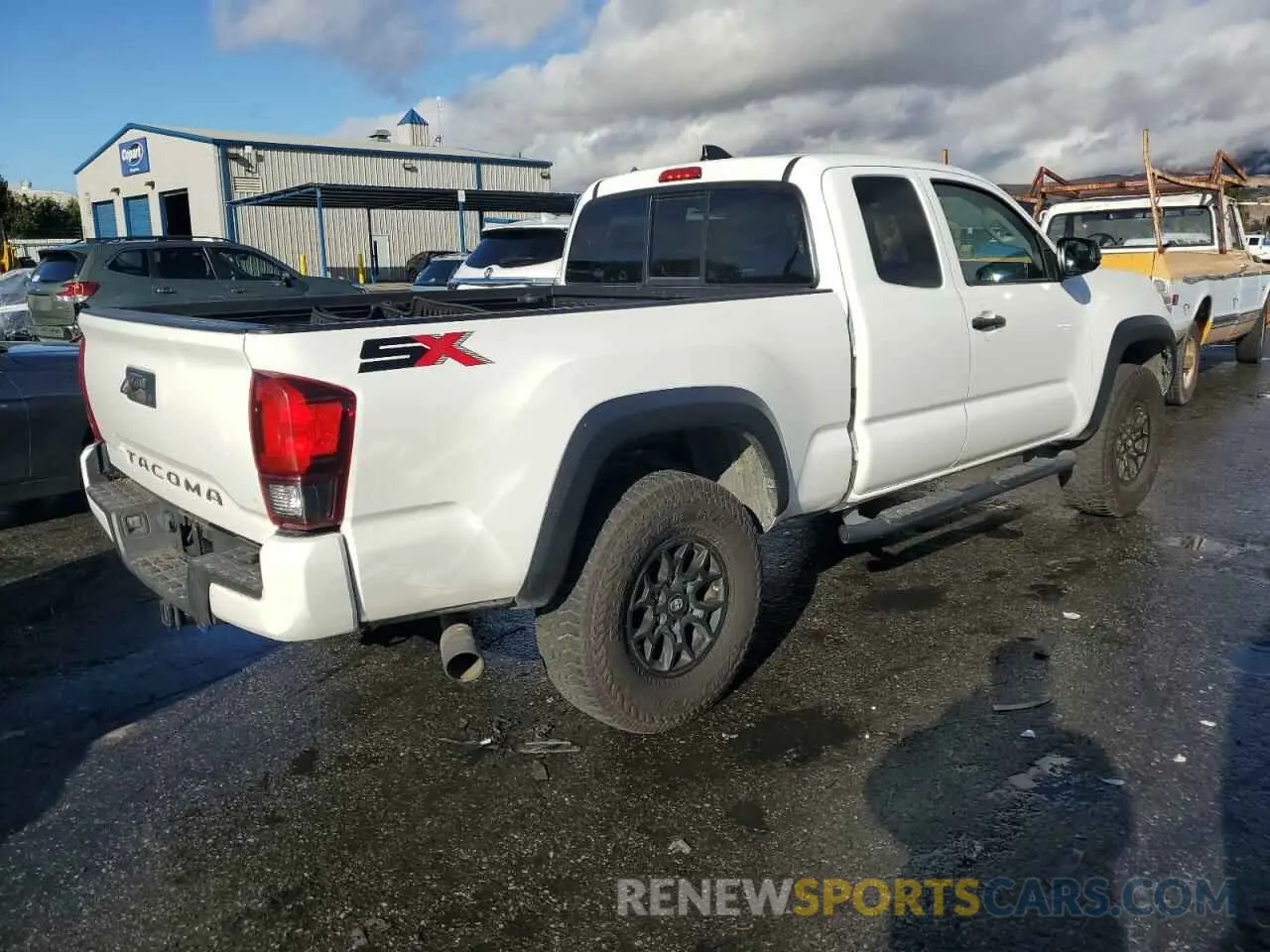 3 fotografías del automóvil dañado 5TFRZ5CN5LX089562 TOYOTA TACOMA 2020