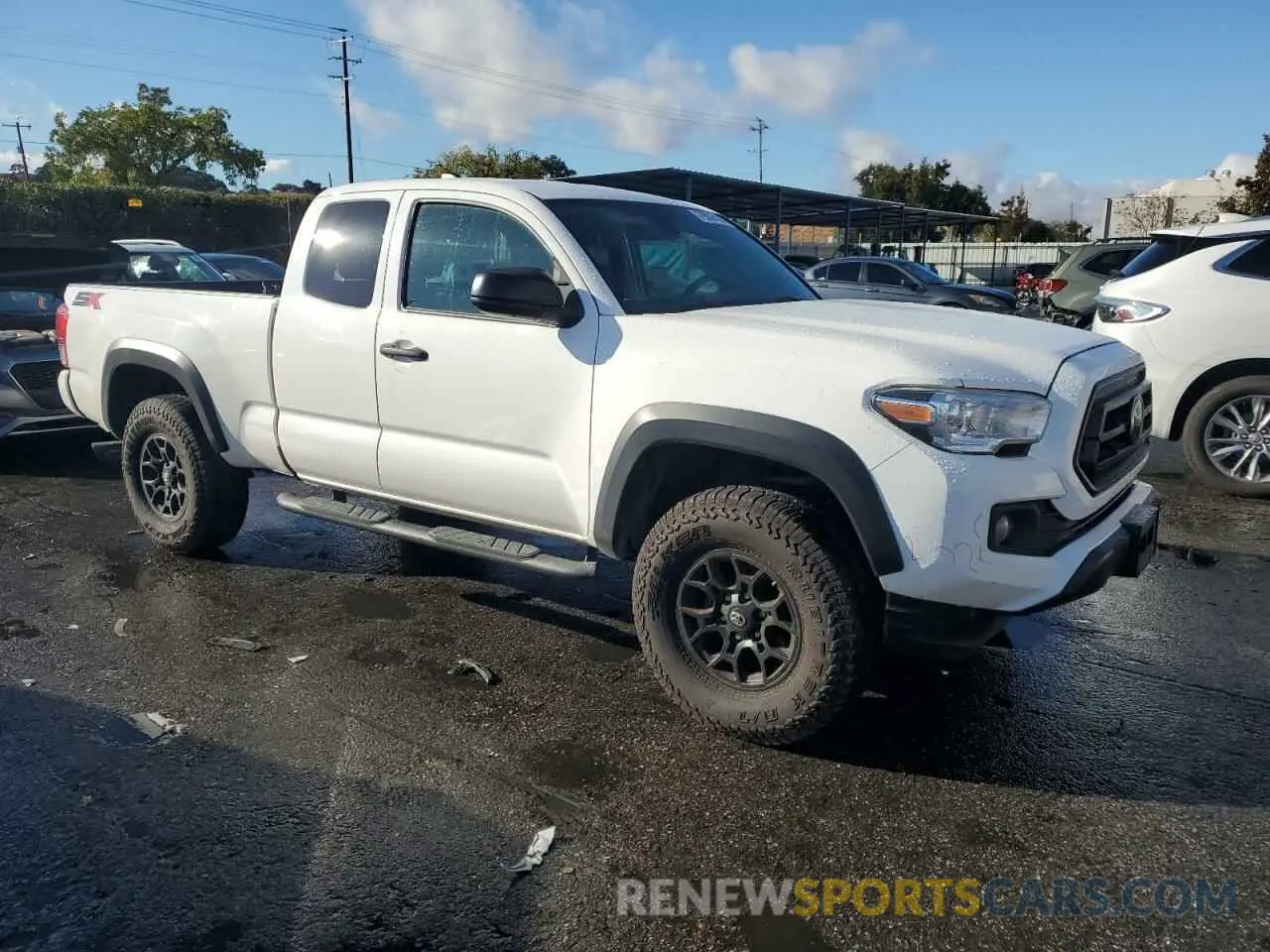 4 fotografías del automóvil dañado 5TFRZ5CN5LX089562 TOYOTA TACOMA 2020