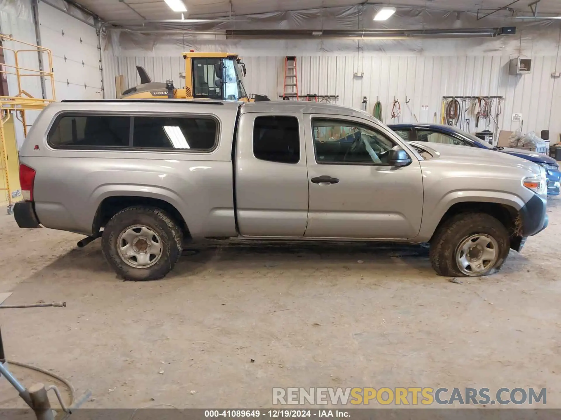 13 fotografías del automóvil dañado 5TFSX5EN3LX073316 TOYOTA TACOMA 2020