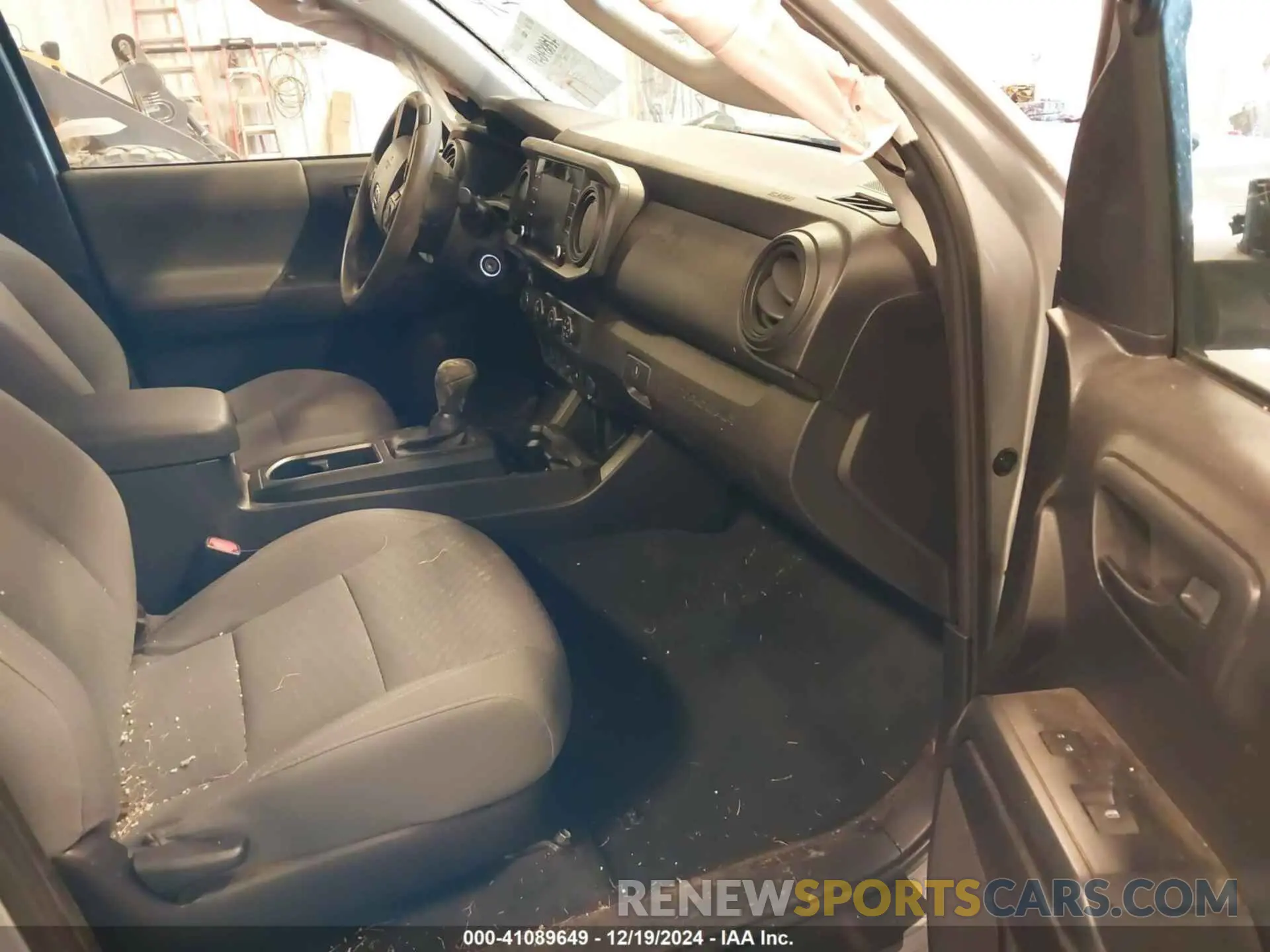 5 fotografías del automóvil dañado 5TFSX5EN3LX073316 TOYOTA TACOMA 2020