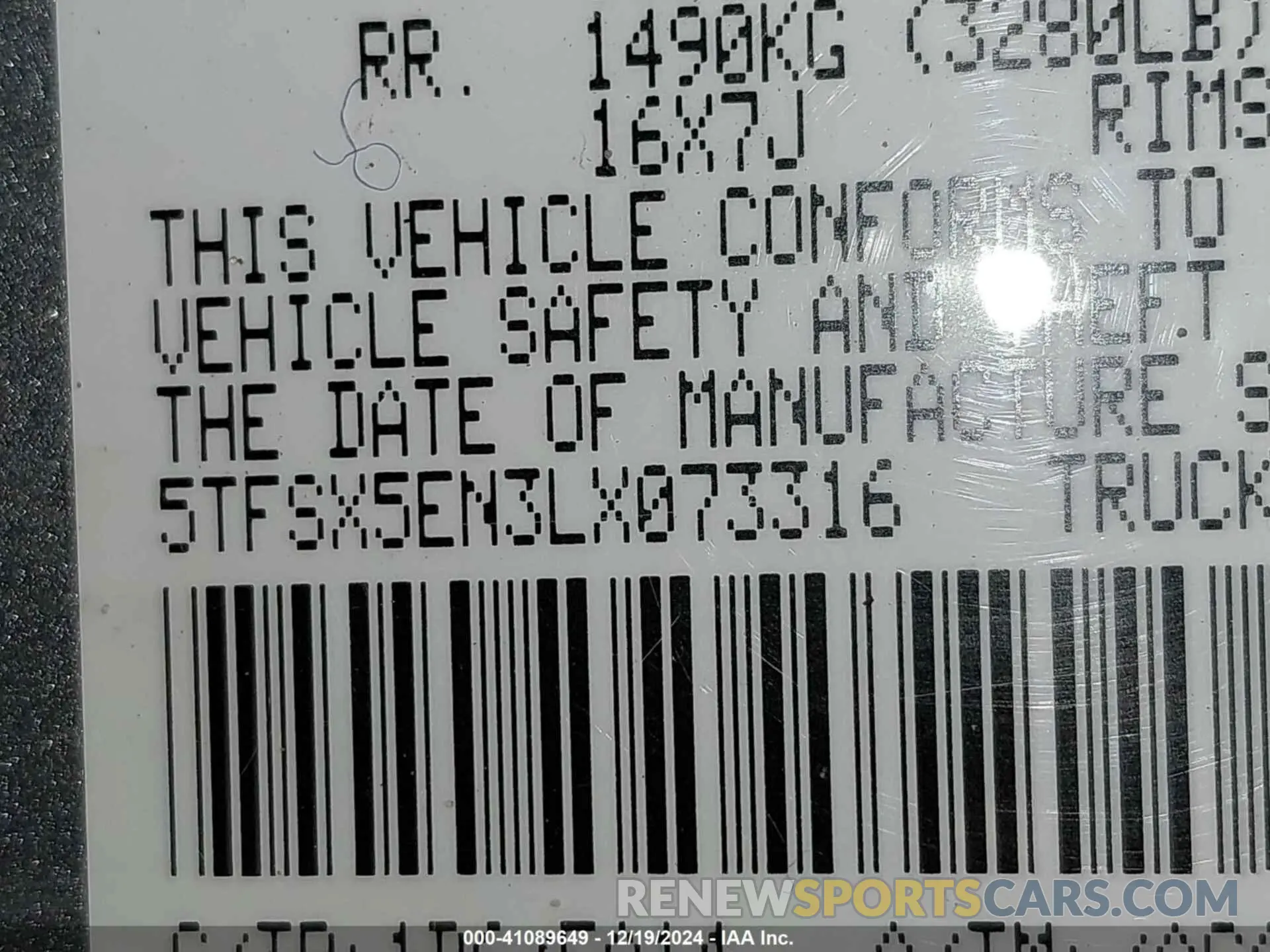 9 fotografías del automóvil dañado 5TFSX5EN3LX073316 TOYOTA TACOMA 2020
