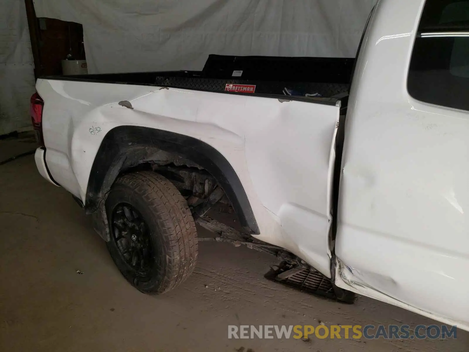 9 fotografías del automóvil dañado 5TFSX5ENXLX072647 TOYOTA TACOMA 2020