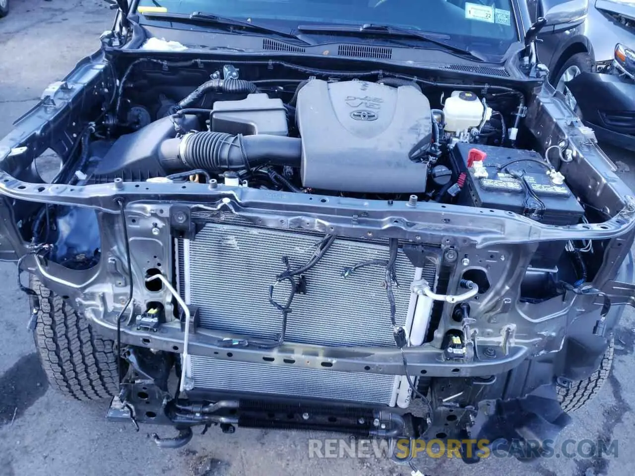 7 fotografías del automóvil dañado 5TFSZ5AN5LX221594 TOYOTA TACOMA 2020