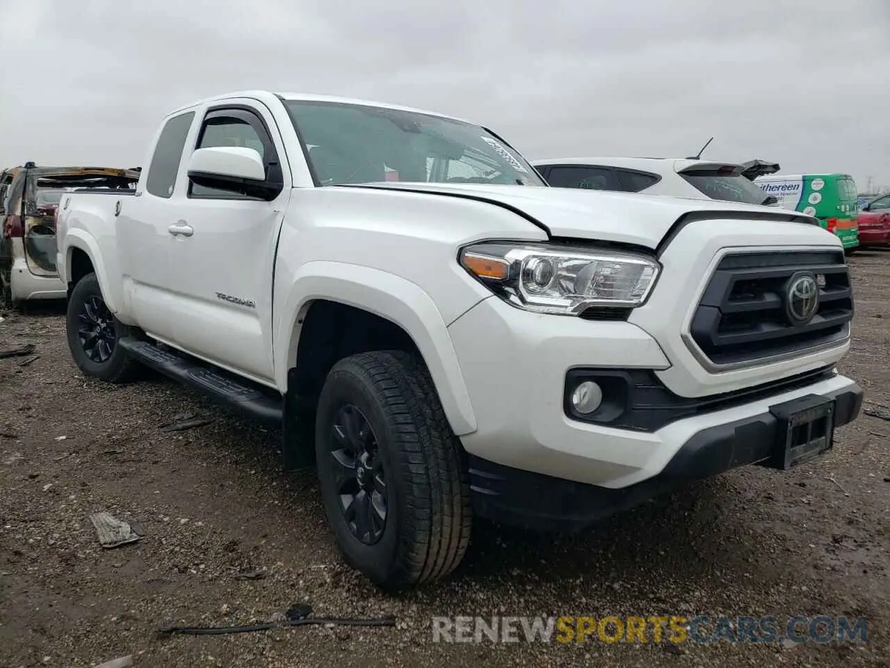 4 fotografías del automóvil dañado 5TFSZ5AN8LX216017 TOYOTA TACOMA 2020