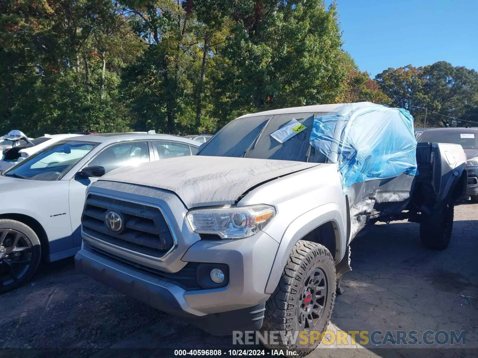2 fotografías del automóvil dañado 3TMAZ5CN0MM147310 TOYOTA TACOMA 2021