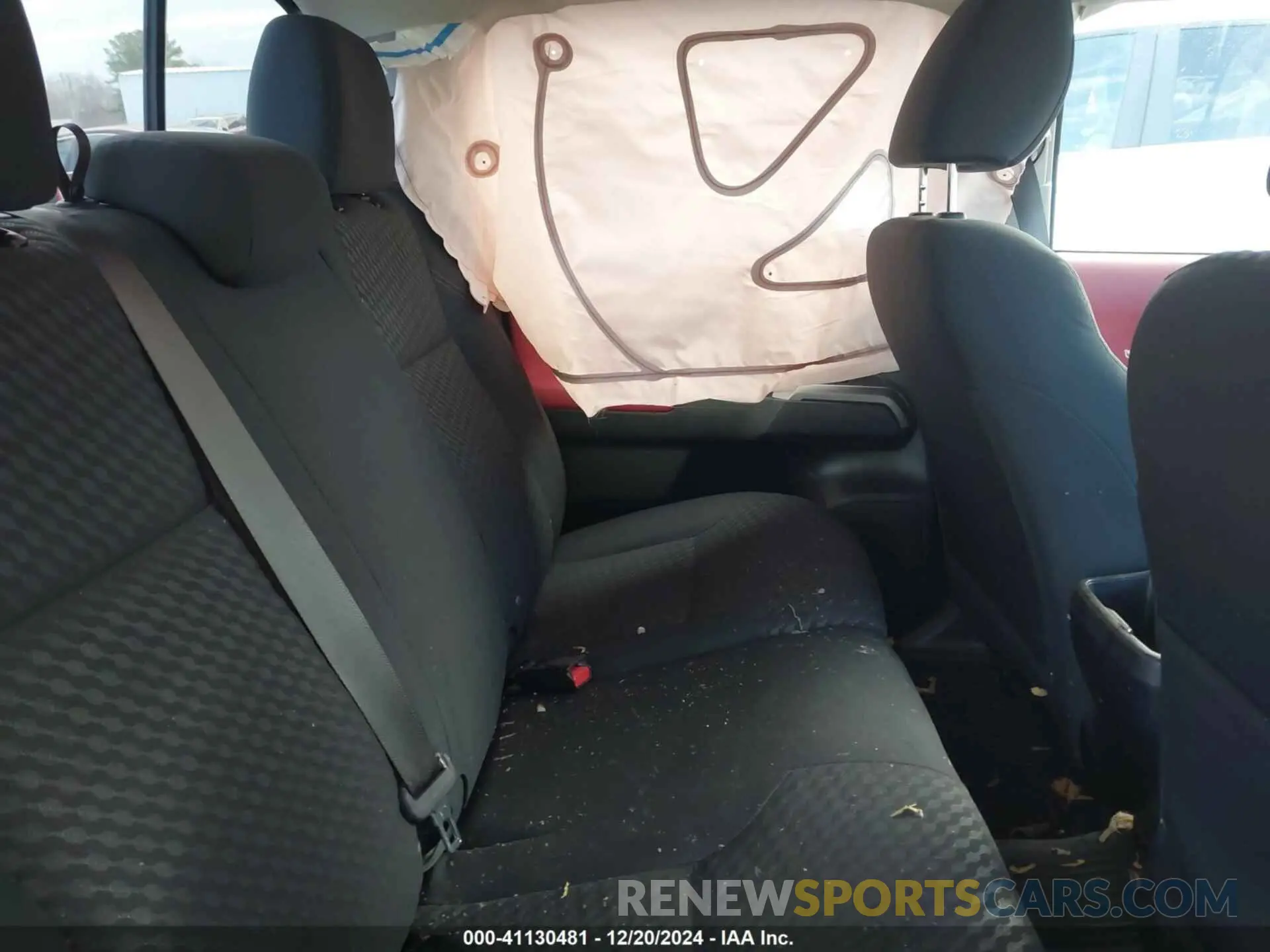 8 fotografías del automóvil dañado 3TMAZ5CN0MM160087 TOYOTA TACOMA 2021