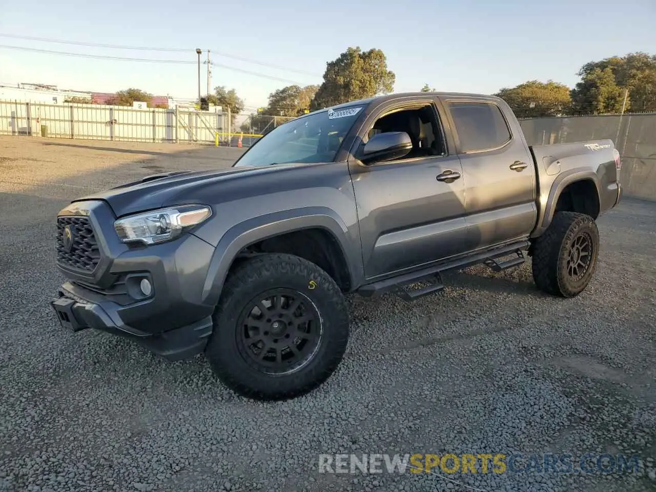 1 fotografías del automóvil dañado 3TMAZ5CN1MM147848 TOYOTA TACOMA 2021