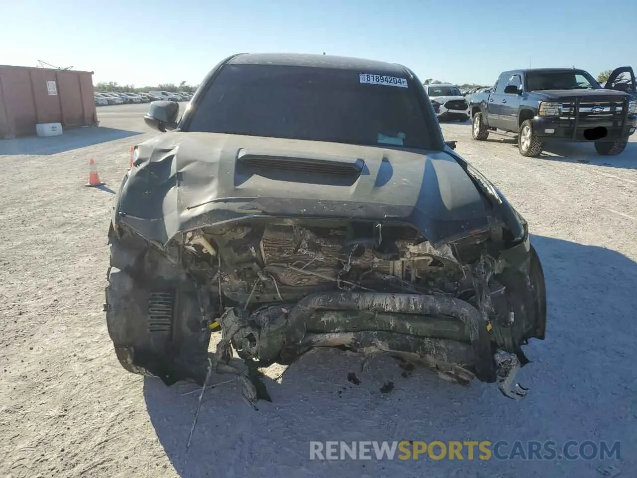 5 fotografías del automóvil dañado 3TMAZ5CN1MM154816 TOYOTA TACOMA 2021