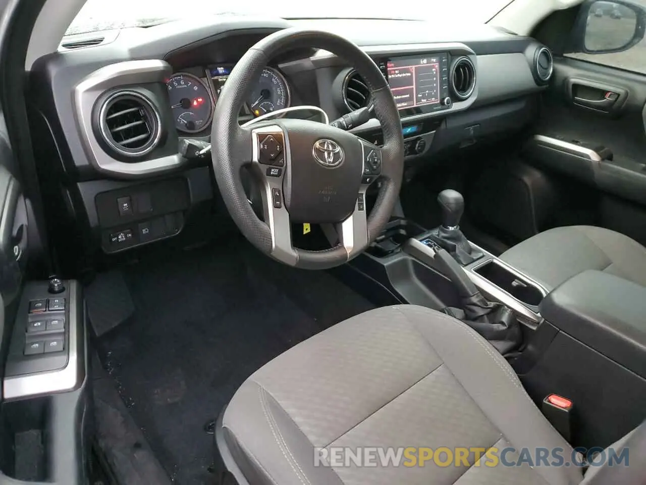 8 fotografías del automóvil dañado 3TMAZ5CN4MM147827 TOYOTA TACOMA 2021
